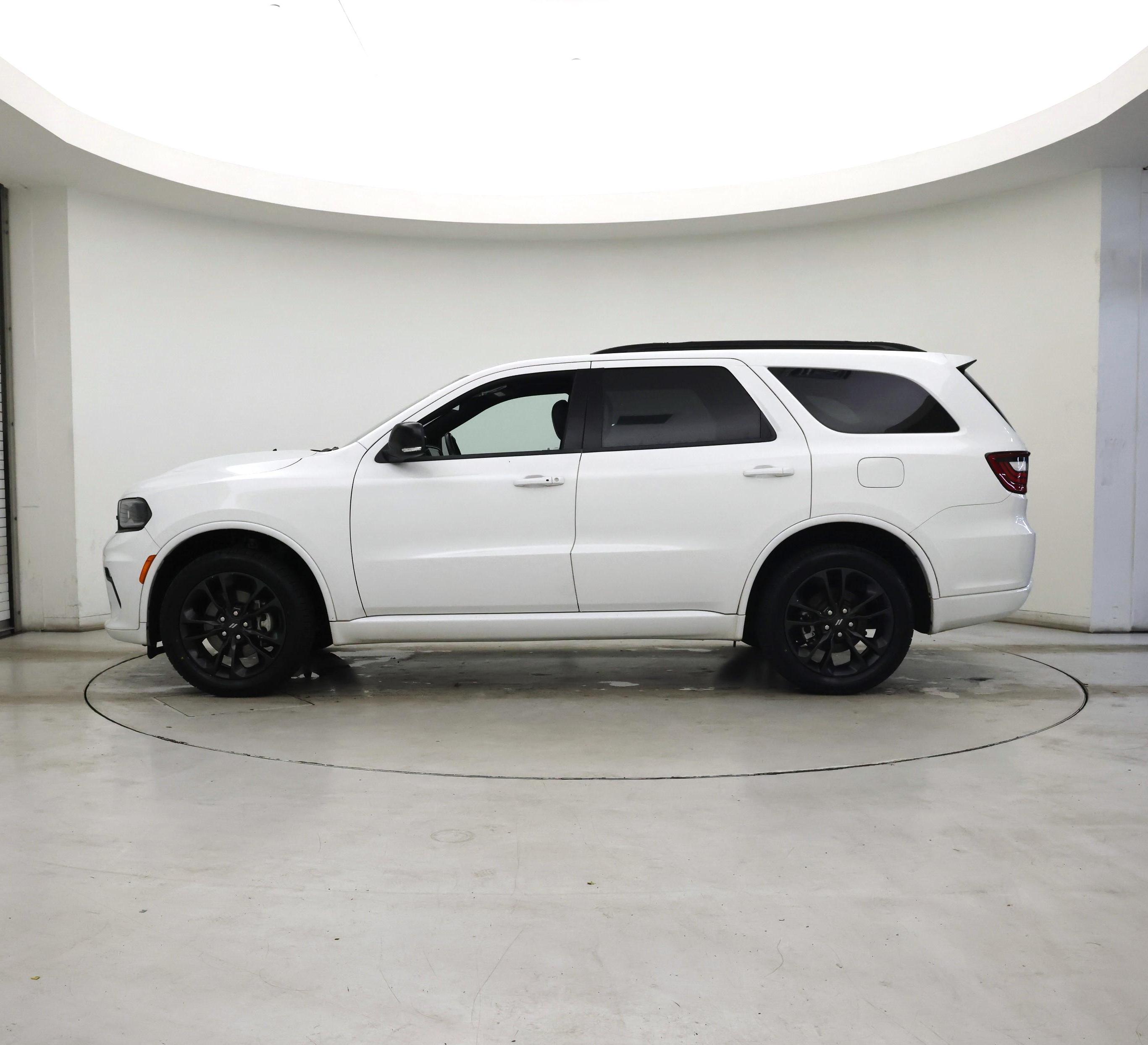 Thumbnail: 2022 Dodge Durango - 3