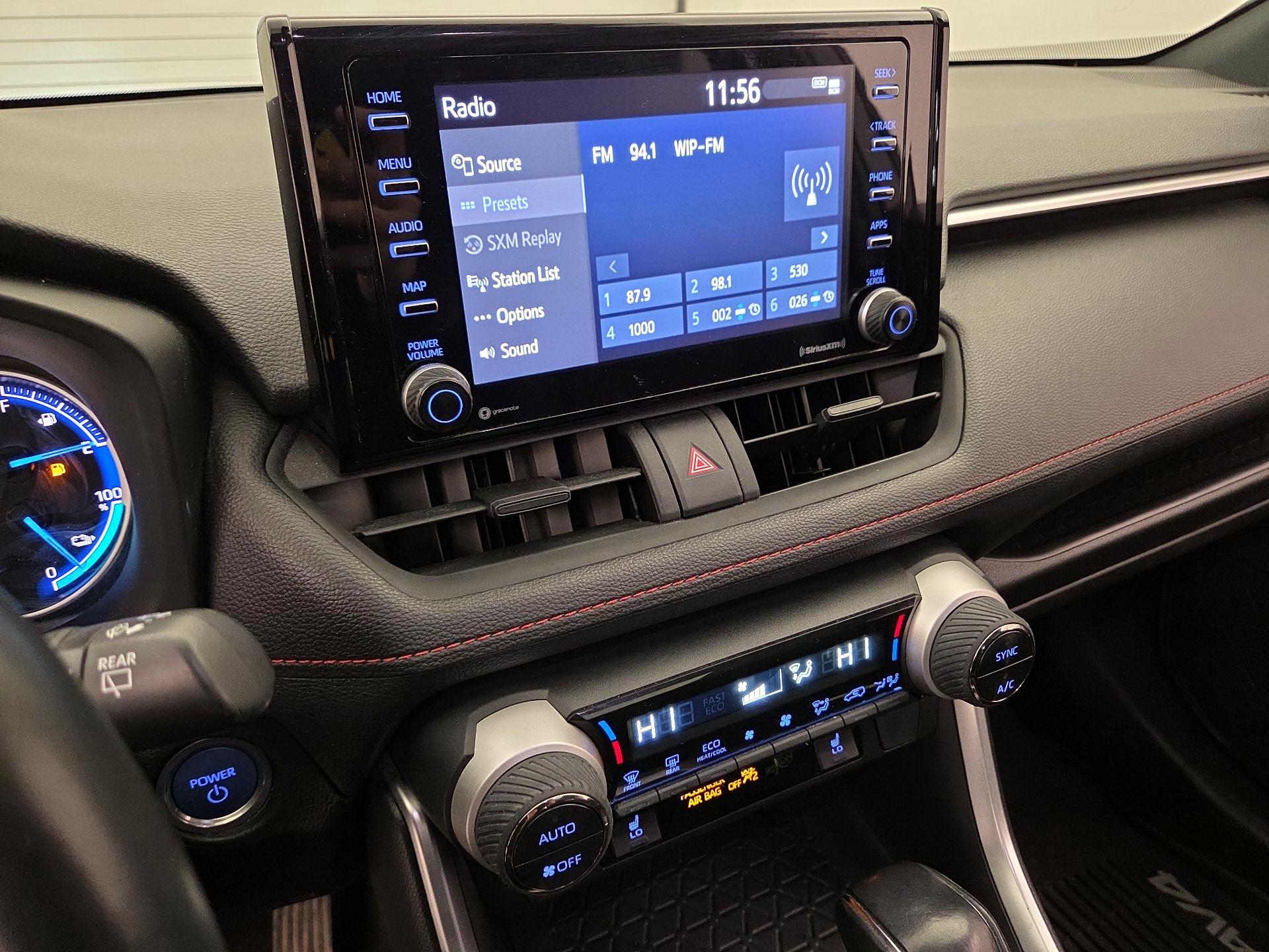 Thumbnail: 2022 Toyota RAV4 - 15