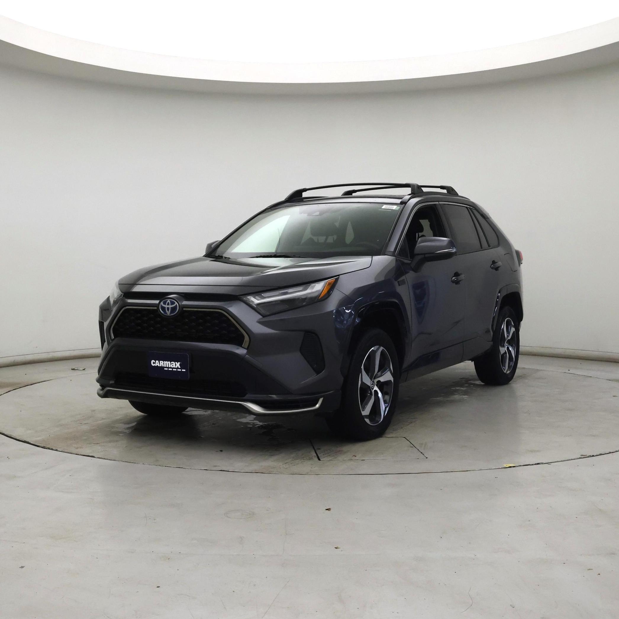 Thumbnail: 2022 Toyota RAV4 - 4