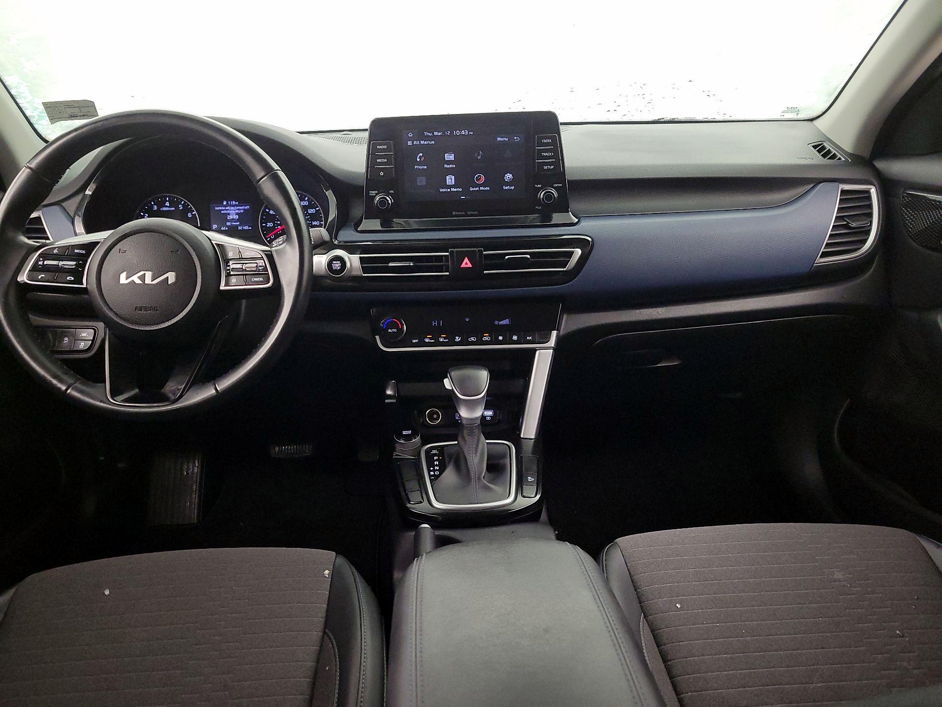 Thumbnail: 2023 Kia Seltos - 9