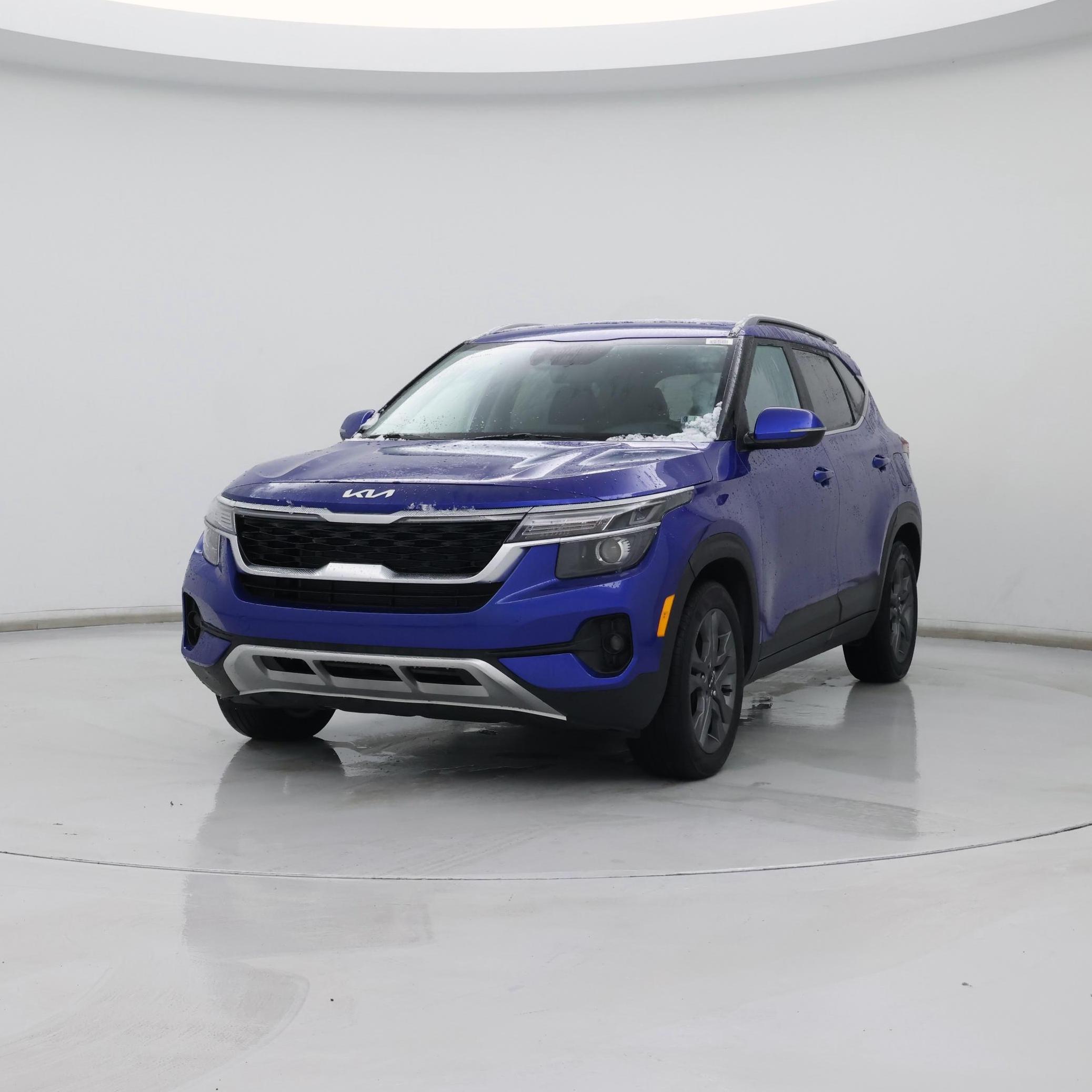 Thumbnail: 2023 Kia Seltos - 4