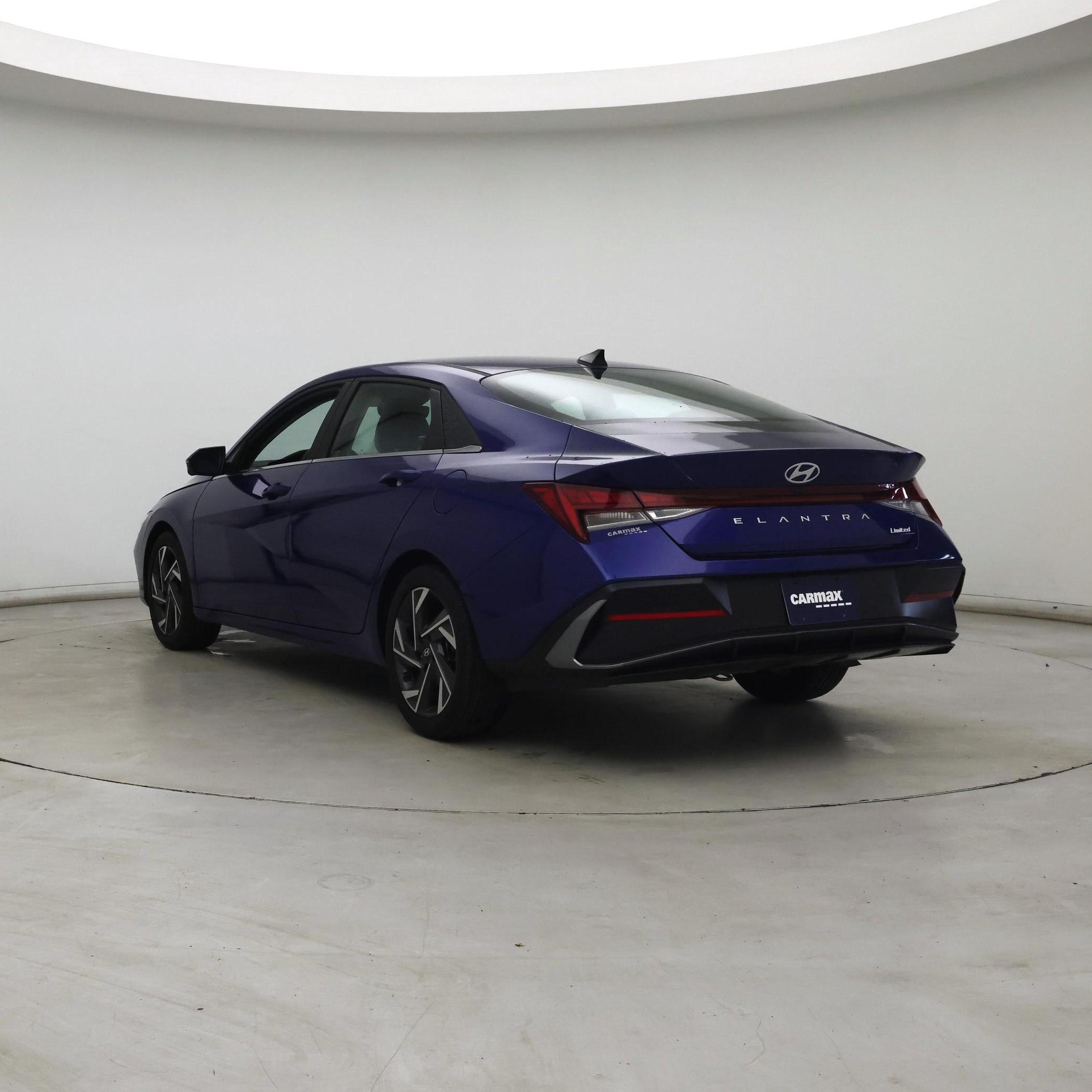 Thumbnail: 2024 Hyundai Elantra - 2