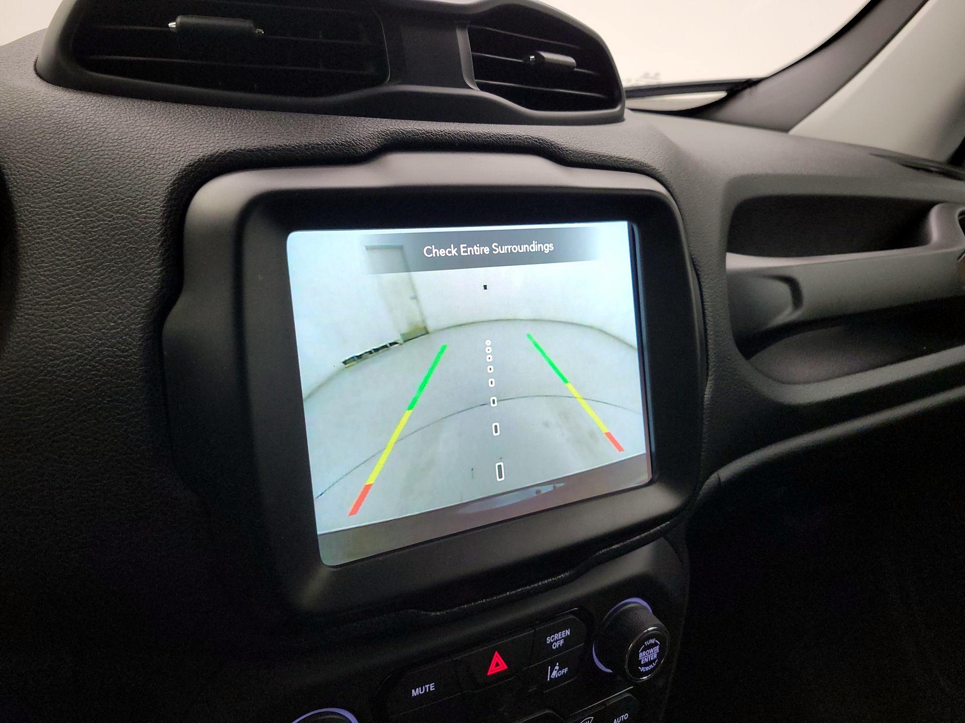 Thumbnail: 2023 Jeep Renegade - 15