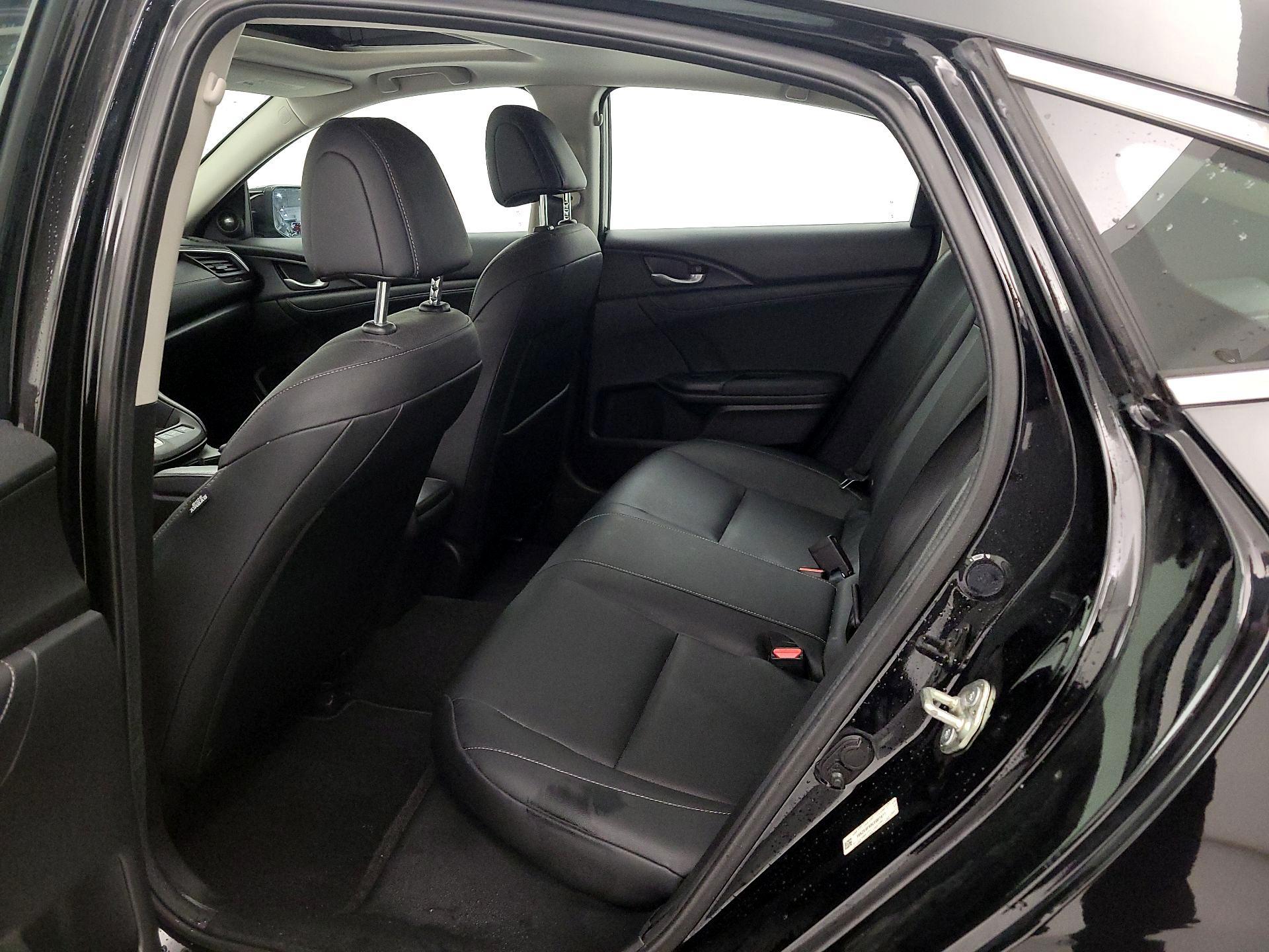 Thumbnail: 2020 Honda Insight - 19