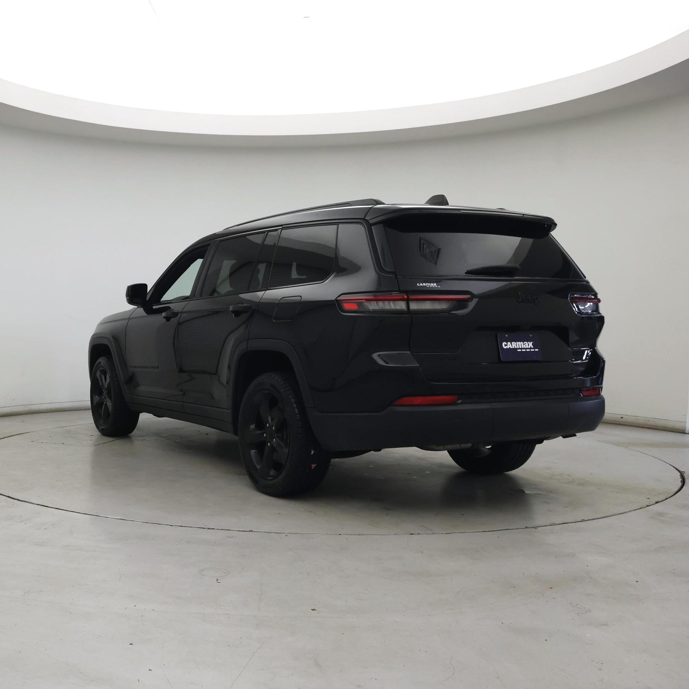 Thumbnail: 2023 Jeep Grand Cherokee L - 2