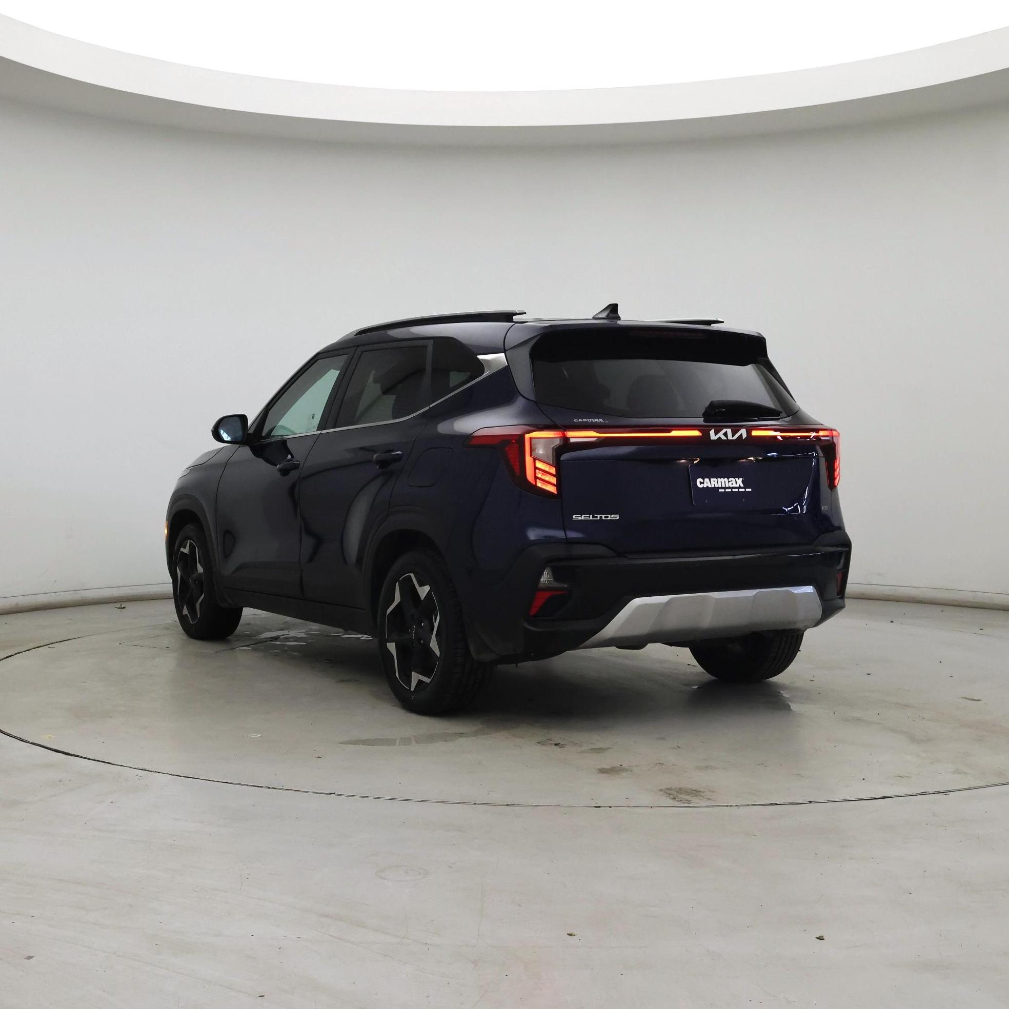 Thumbnail: 2024 Kia Seltos - 2