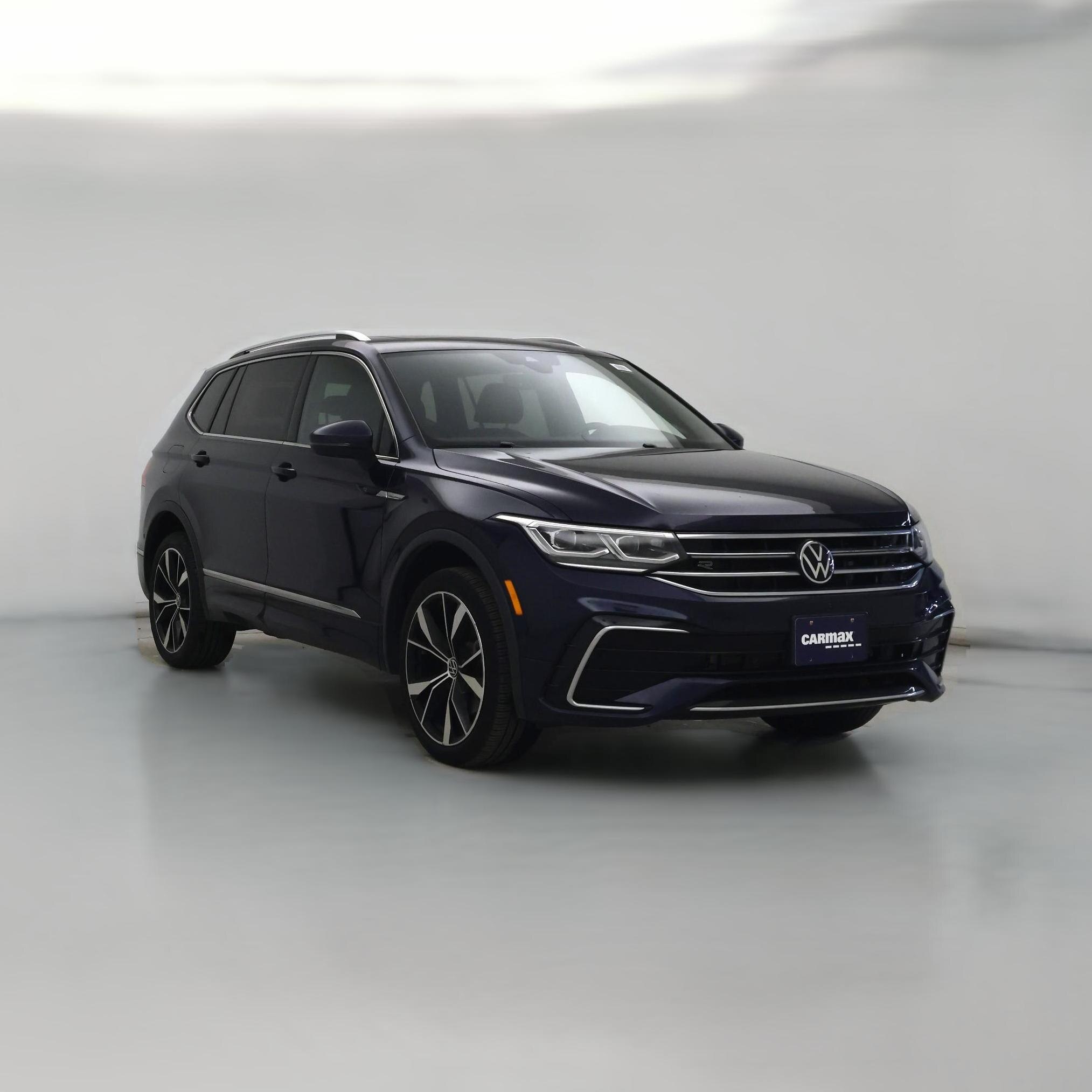 Thumbnail: 2022 Volkswagen Tiguan - 1