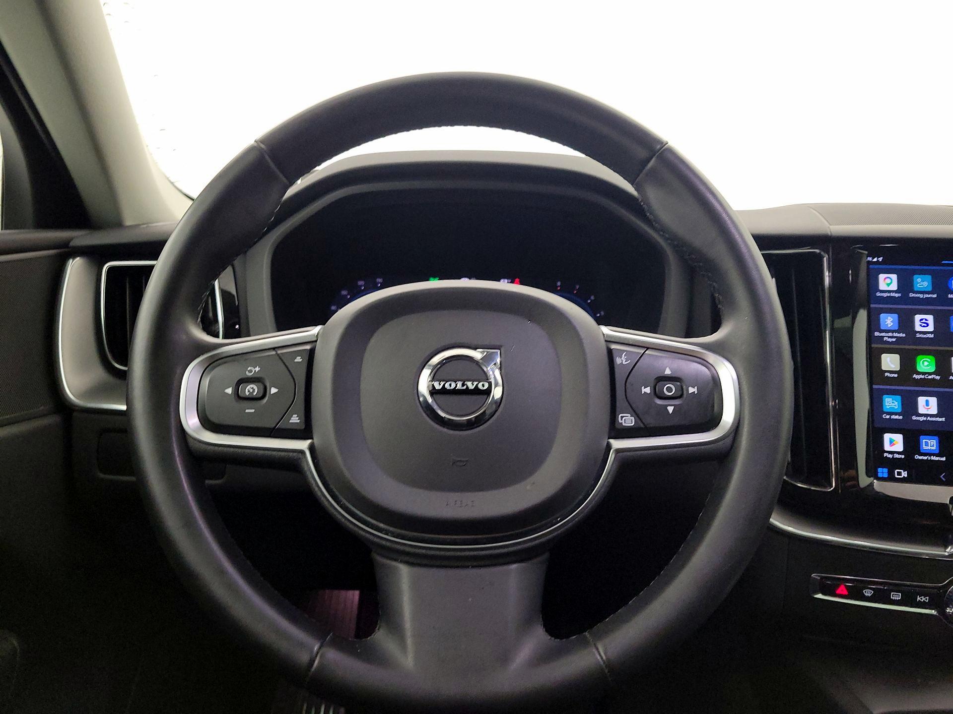 Thumbnail: 2023 Volvo XC60 - 10