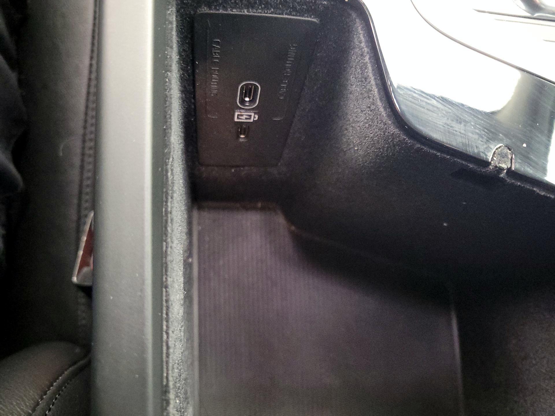 Thumbnail: 2023 Volvo XC60 - 19