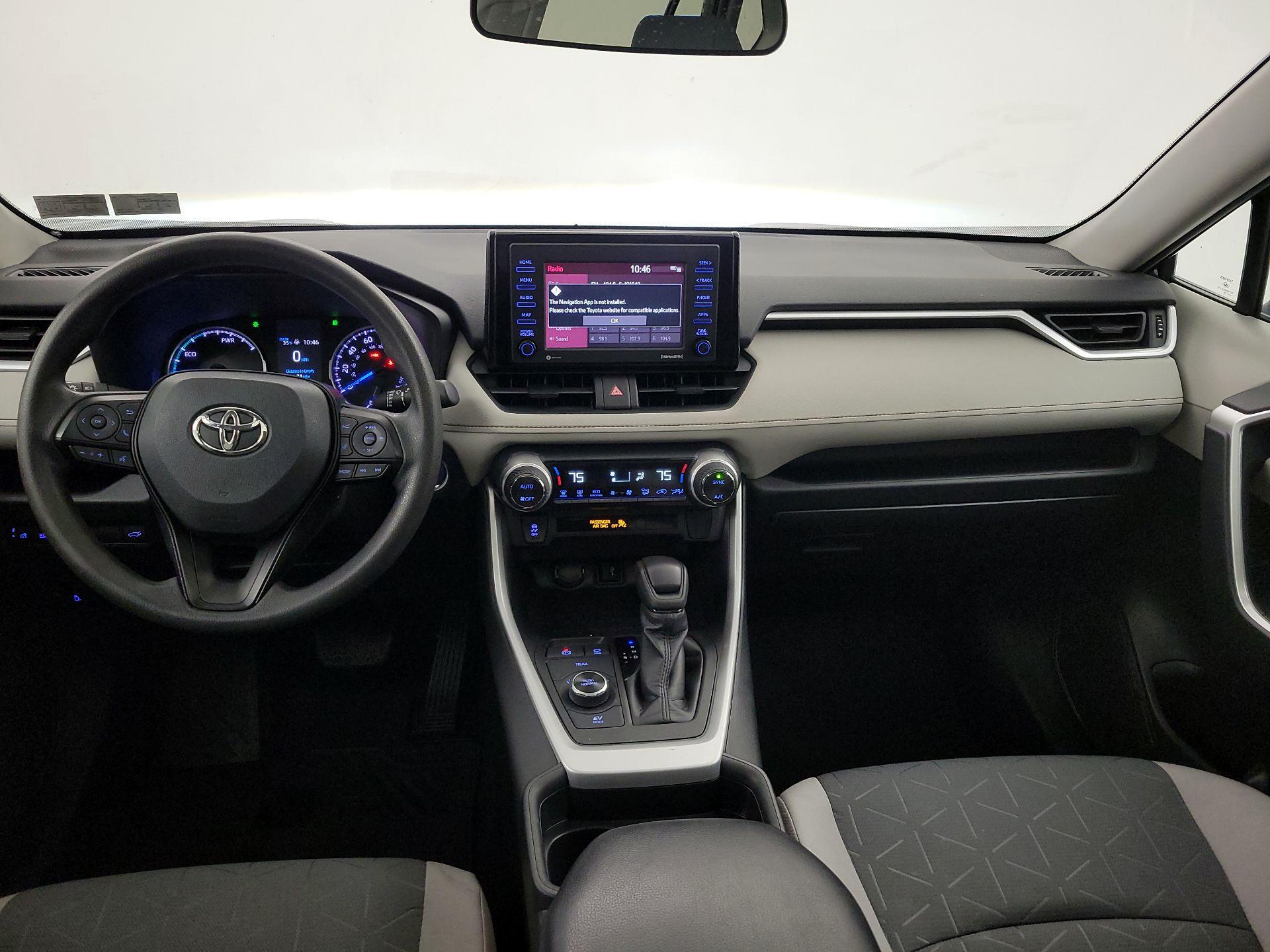 Thumbnail: 2020 Toyota RAV4 - 9