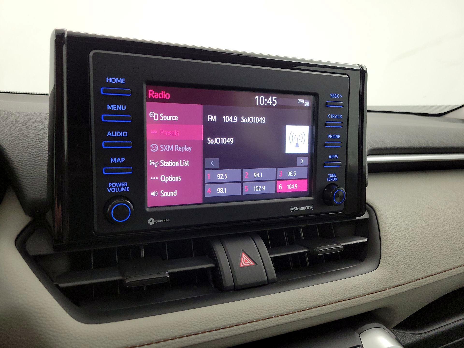 Thumbnail: 2020 Toyota RAV4 - 16