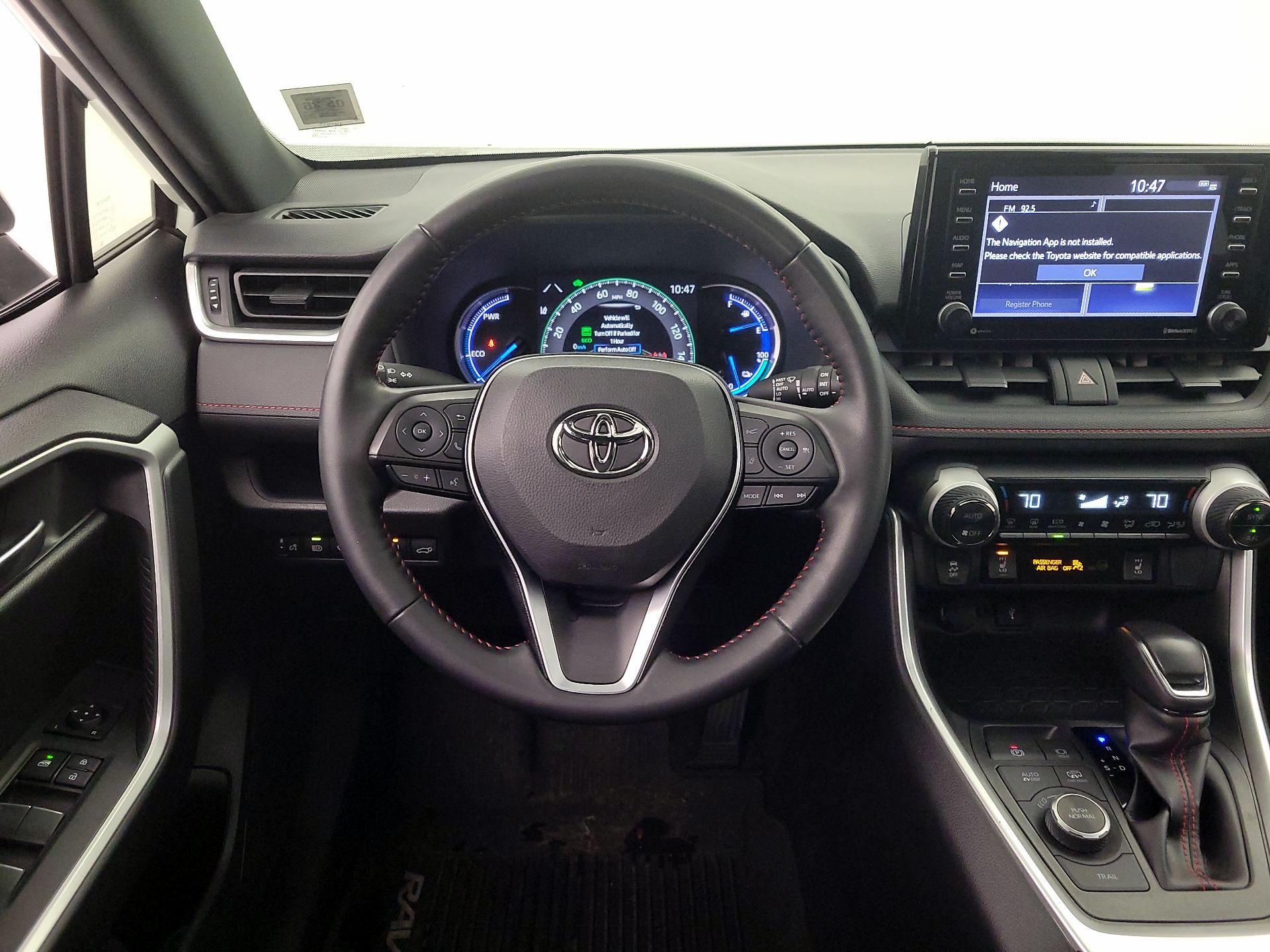 Thumbnail: 2022 Toyota RAV4 - 10