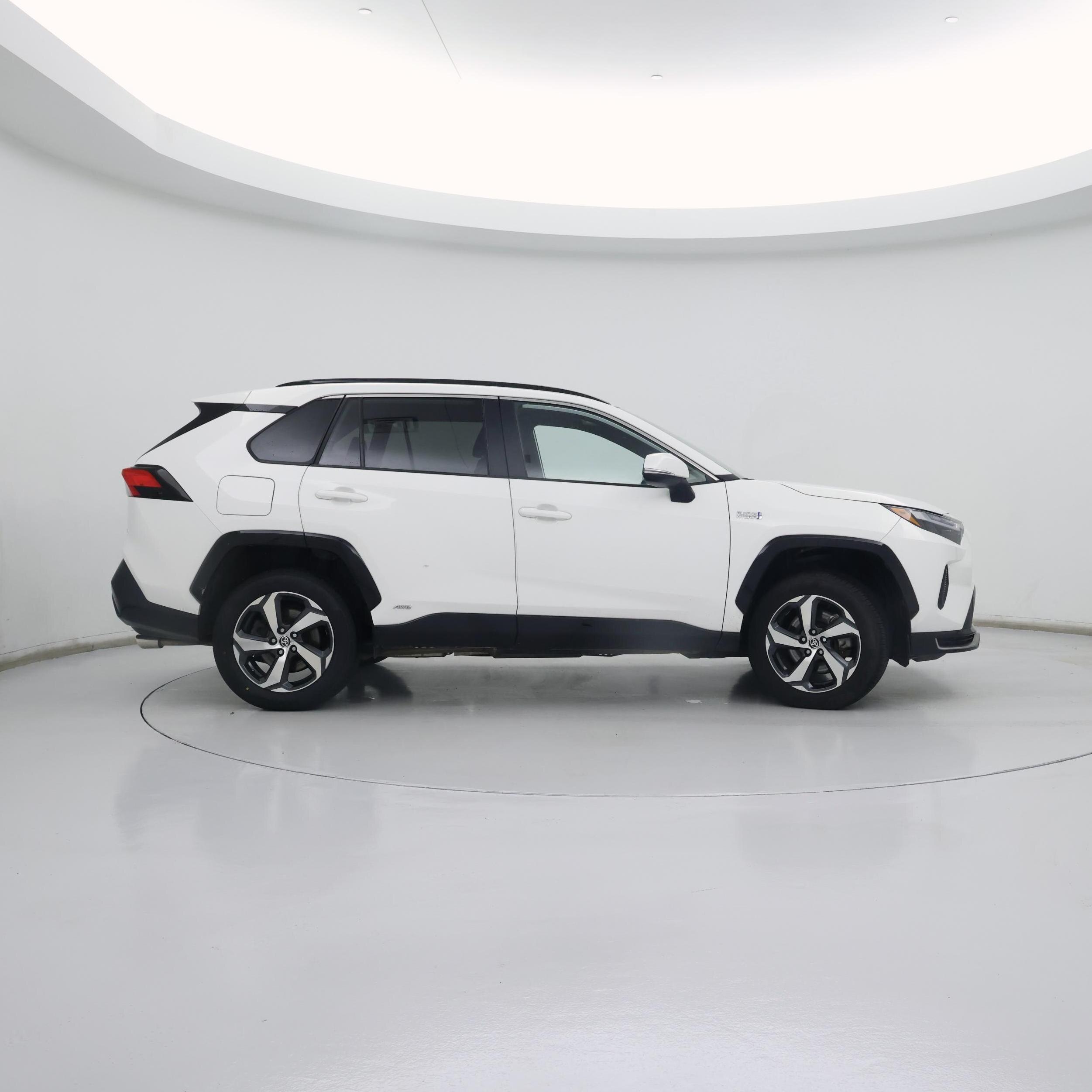 Thumbnail: 2022 Toyota RAV4 - 7