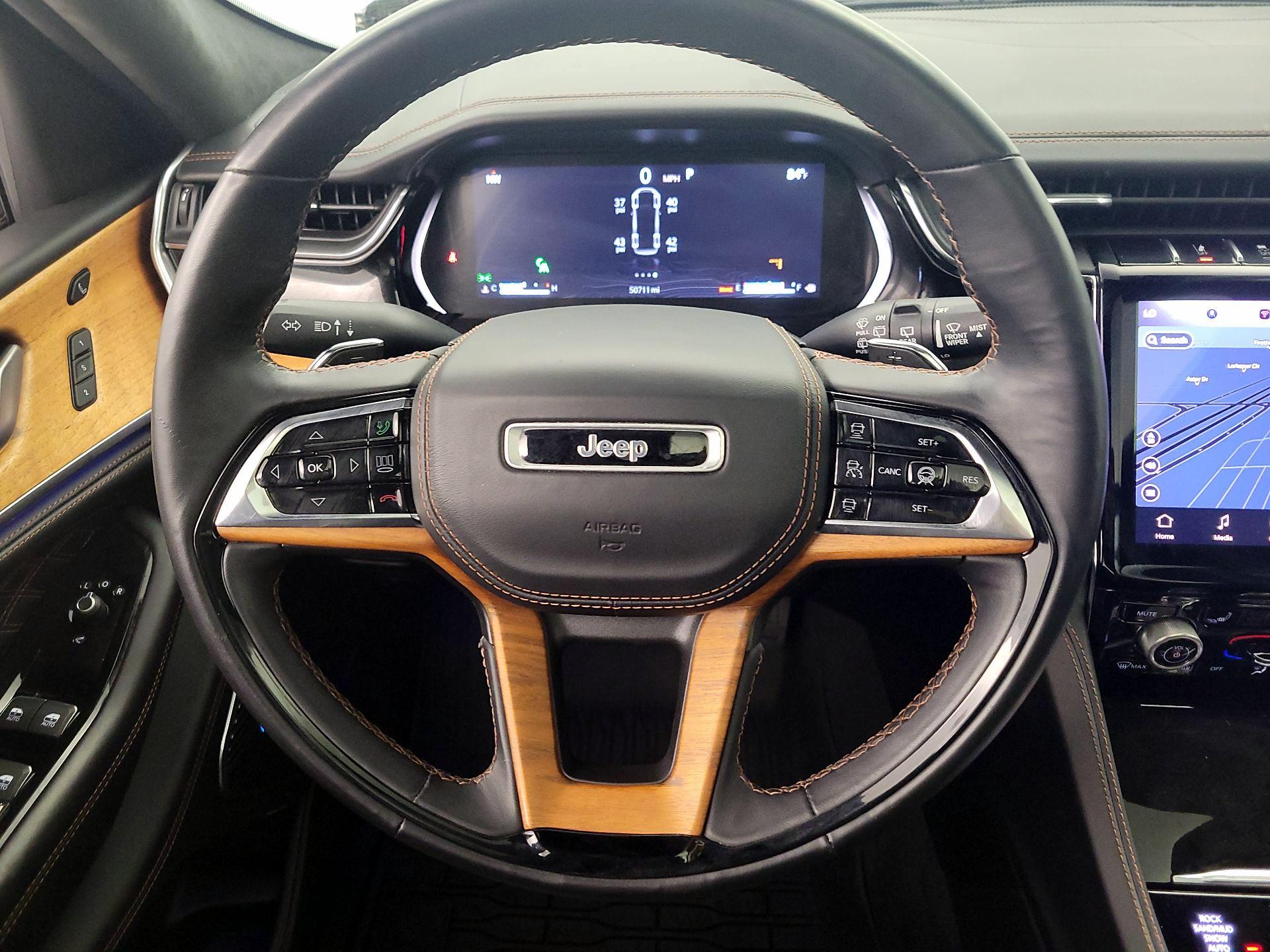 Thumbnail: 2022 Jeep Grand Cherokee - 10