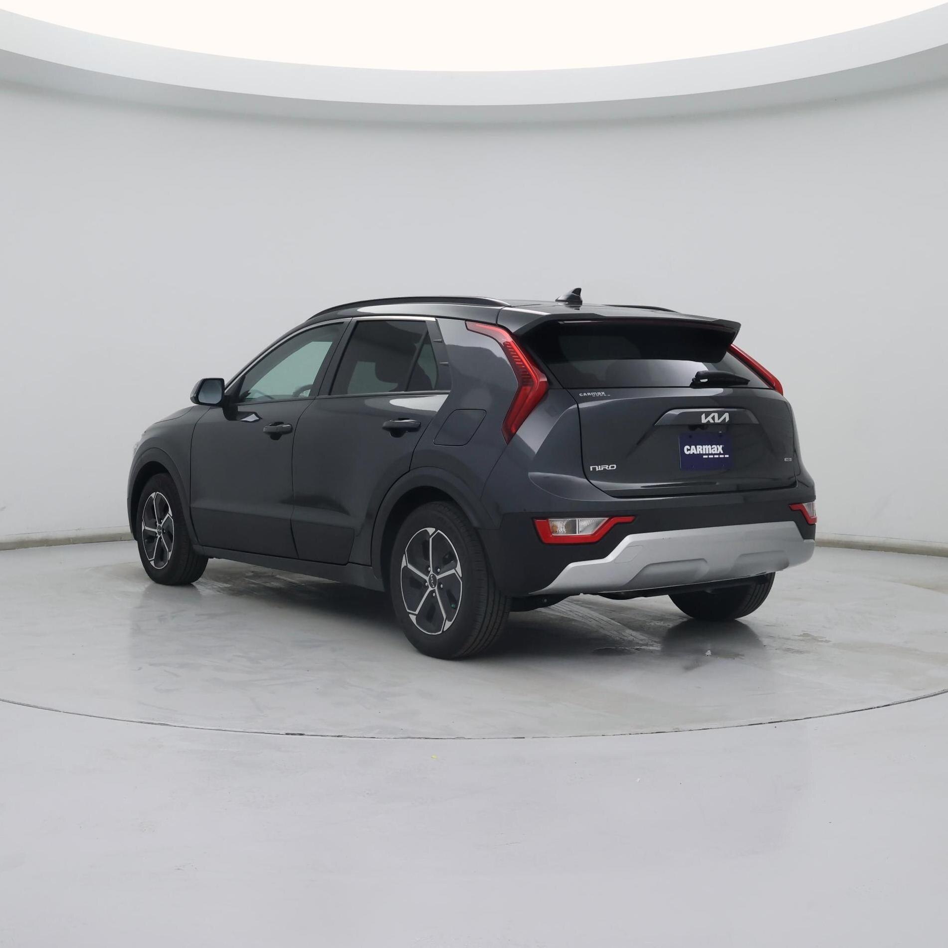 Thumbnail: 2023 Kia Niro - 2