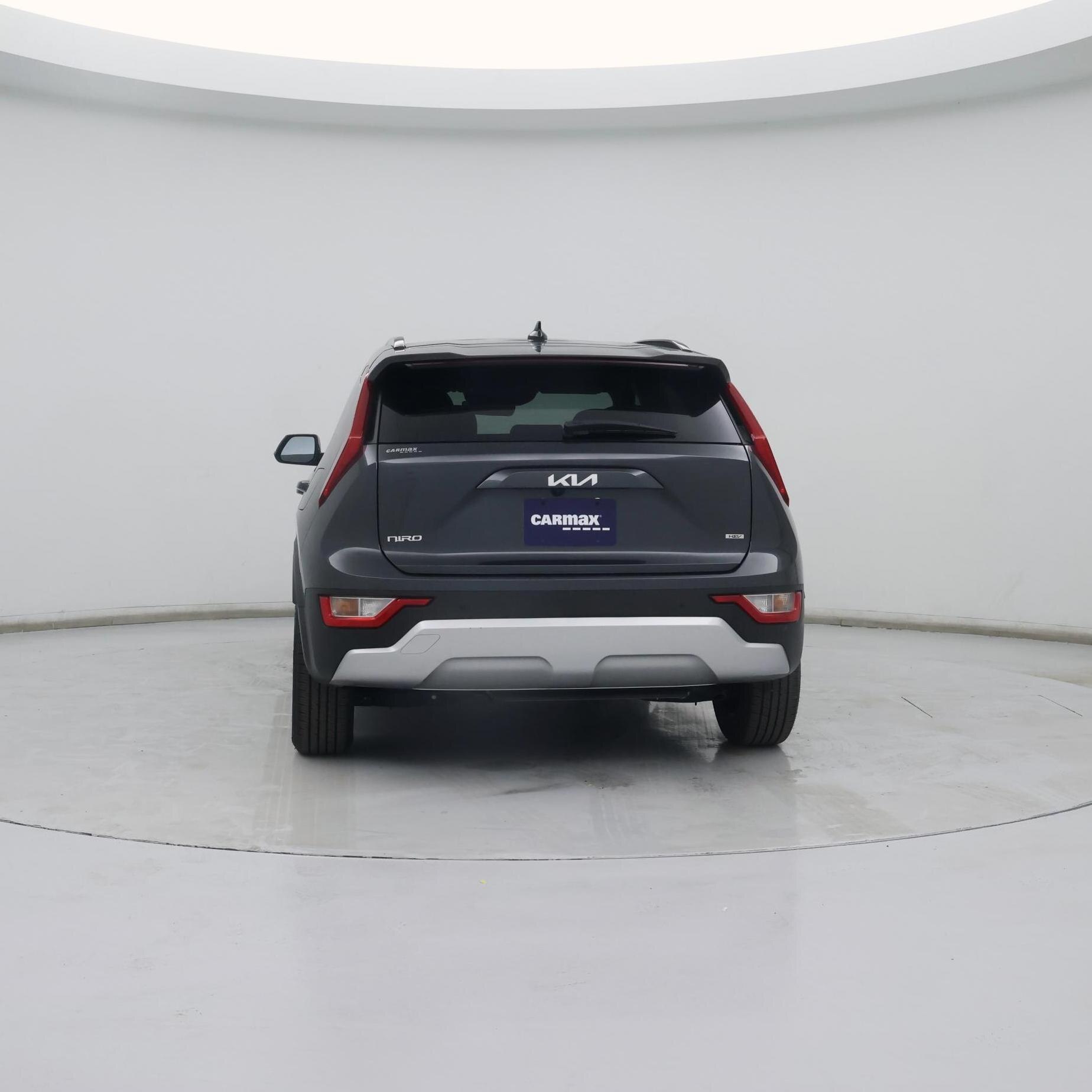 Thumbnail: 2023 Kia Niro - 6