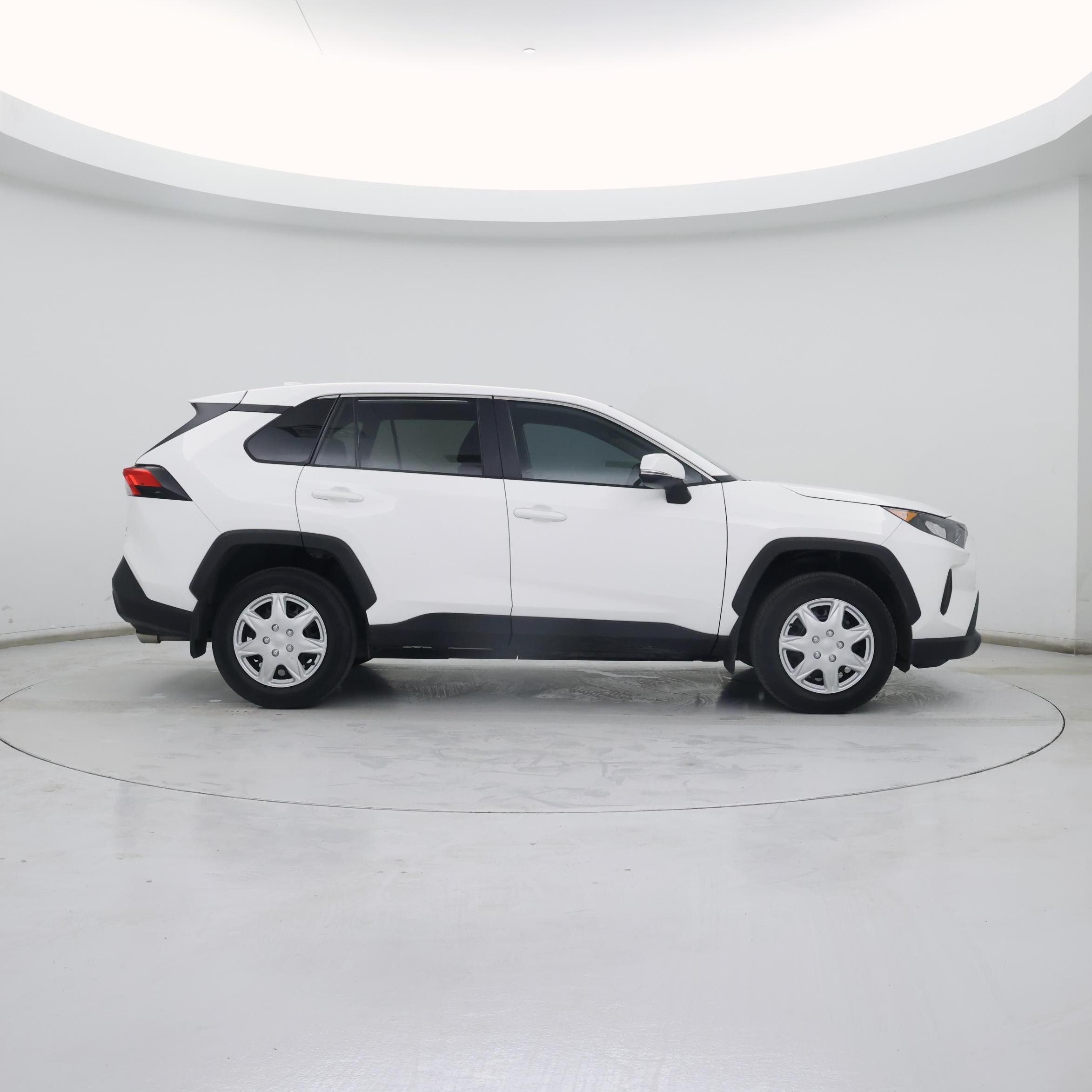 Thumbnail: 2022 Toyota RAV4 - 7