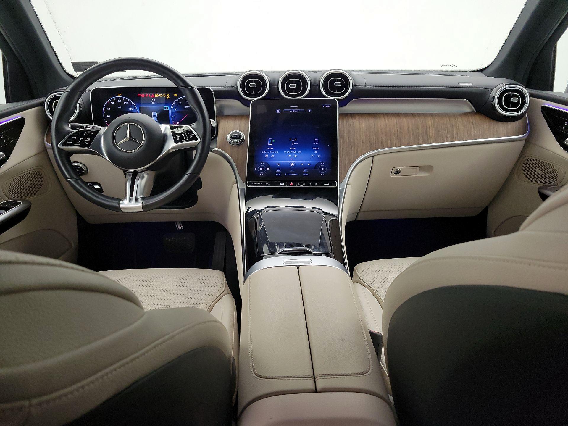 Thumbnail: 2024 Mercedes-Benz GLC - 9