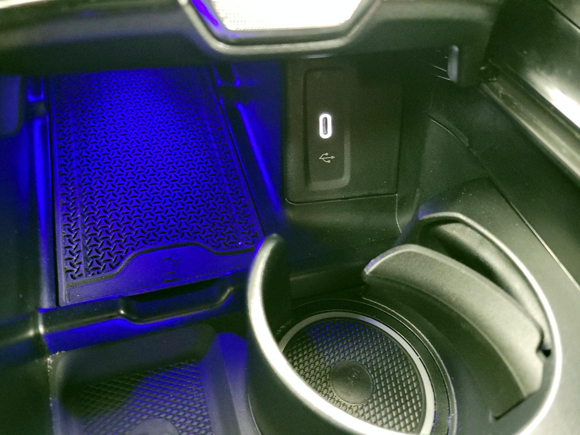 Thumbnail: 2024 Mercedes-Benz GLC - 18