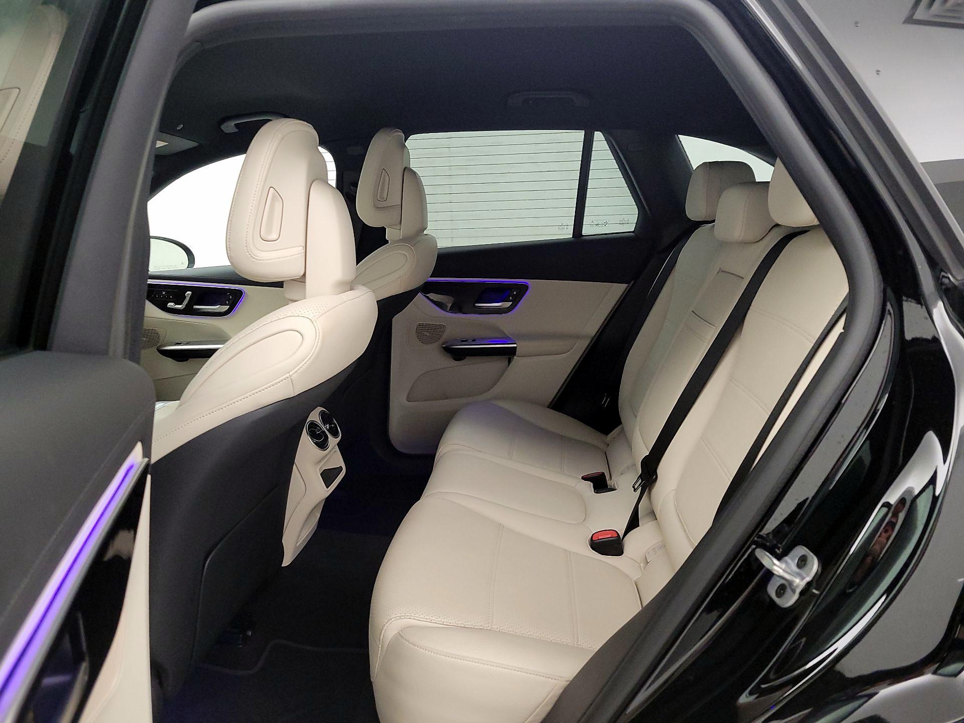 Thumbnail: 2024 Mercedes-Benz GLC - 19