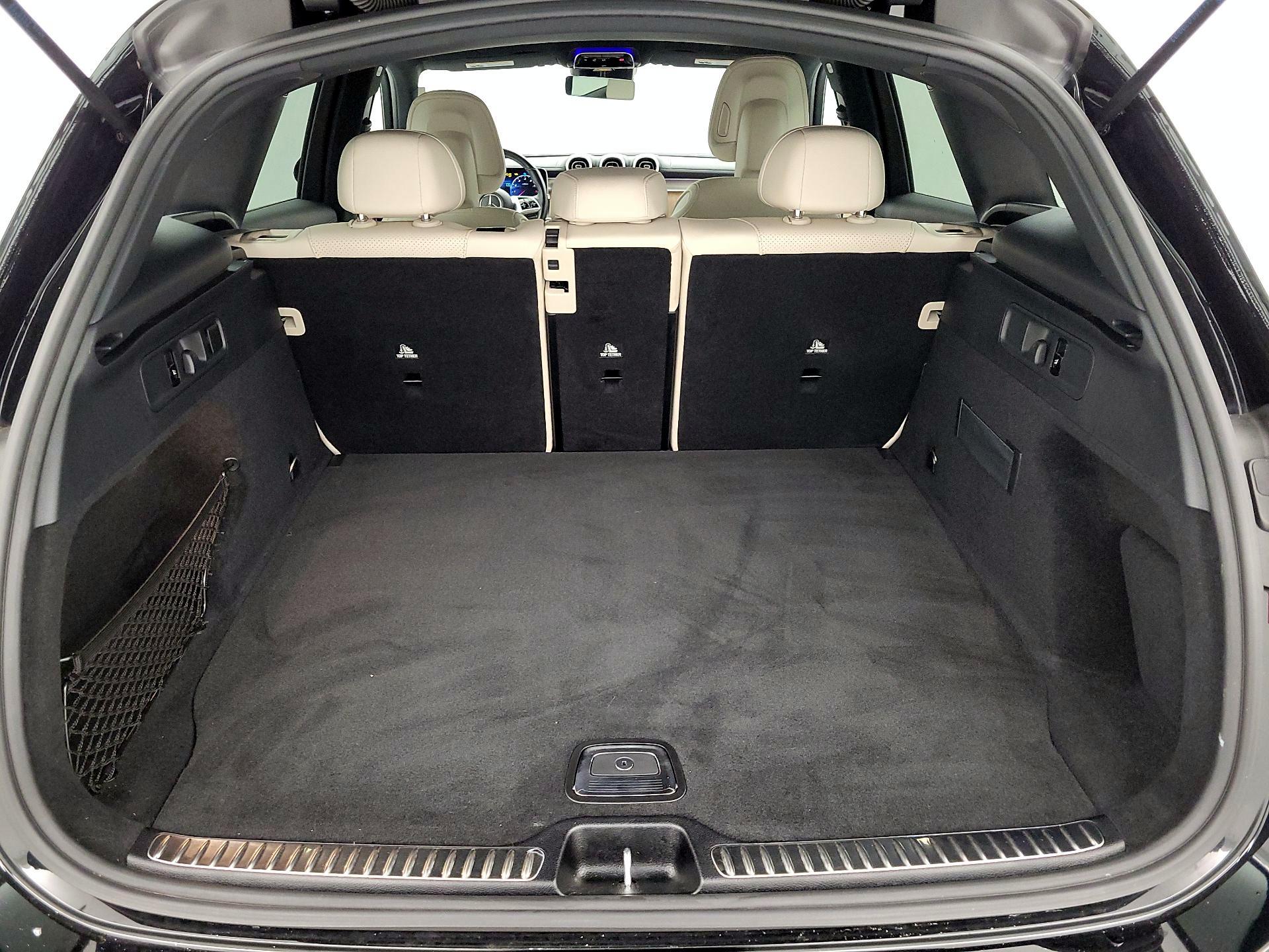 Thumbnail: 2024 Mercedes-Benz GLC - 20