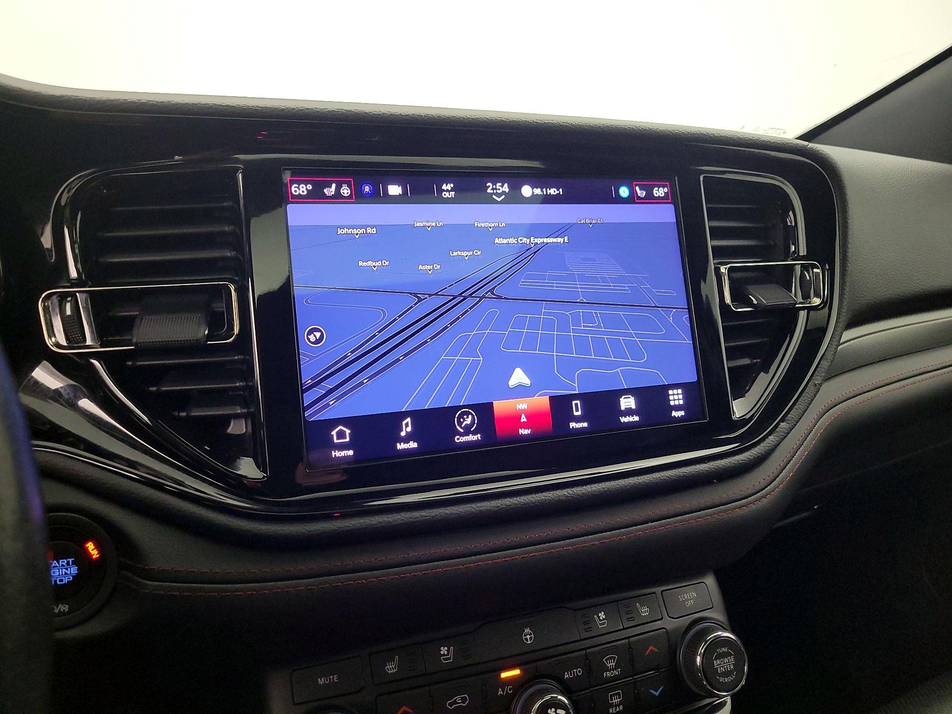 Thumbnail: 2022 Dodge Durango - 14