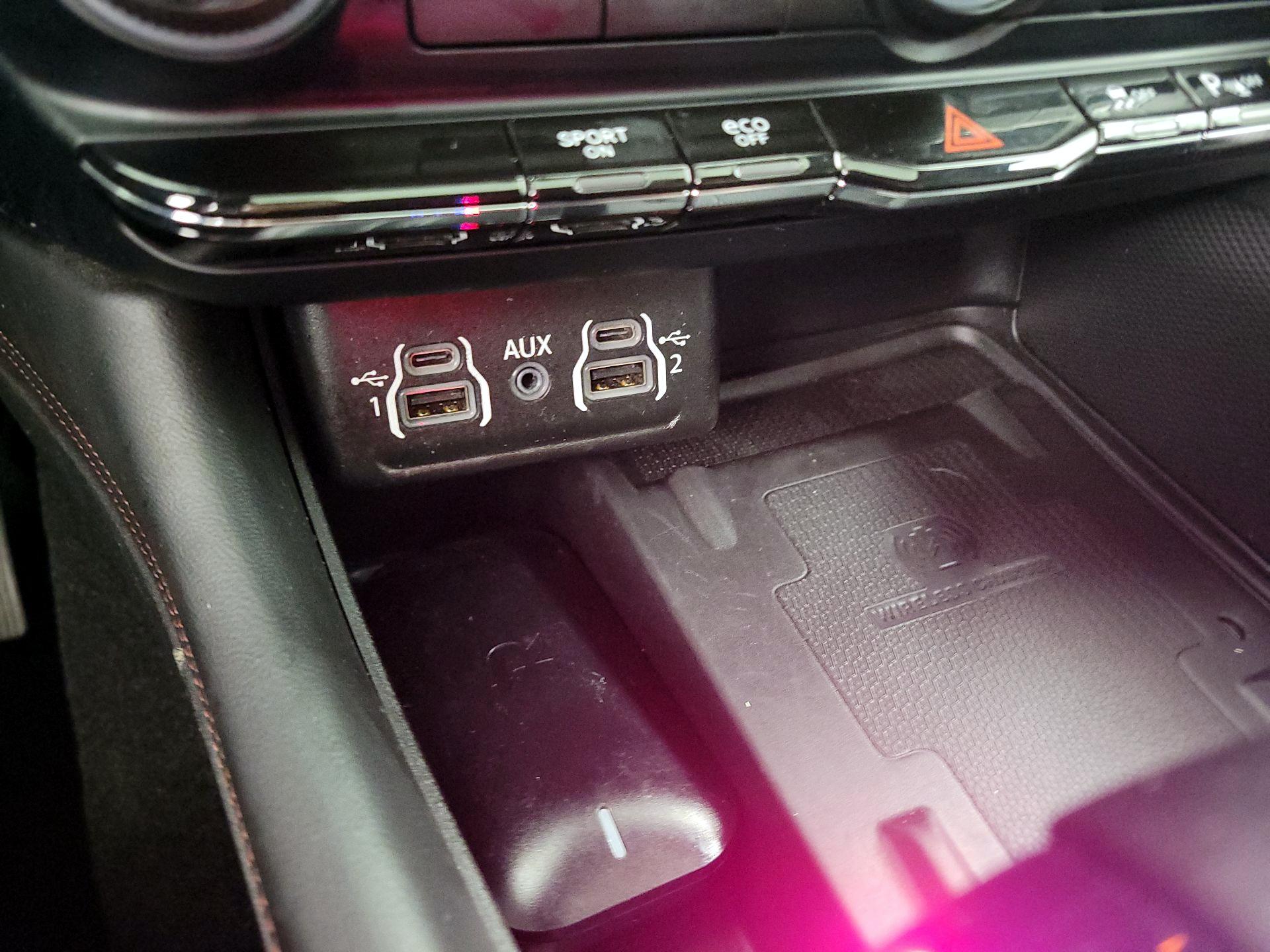 Thumbnail: 2022 Dodge Durango - 19