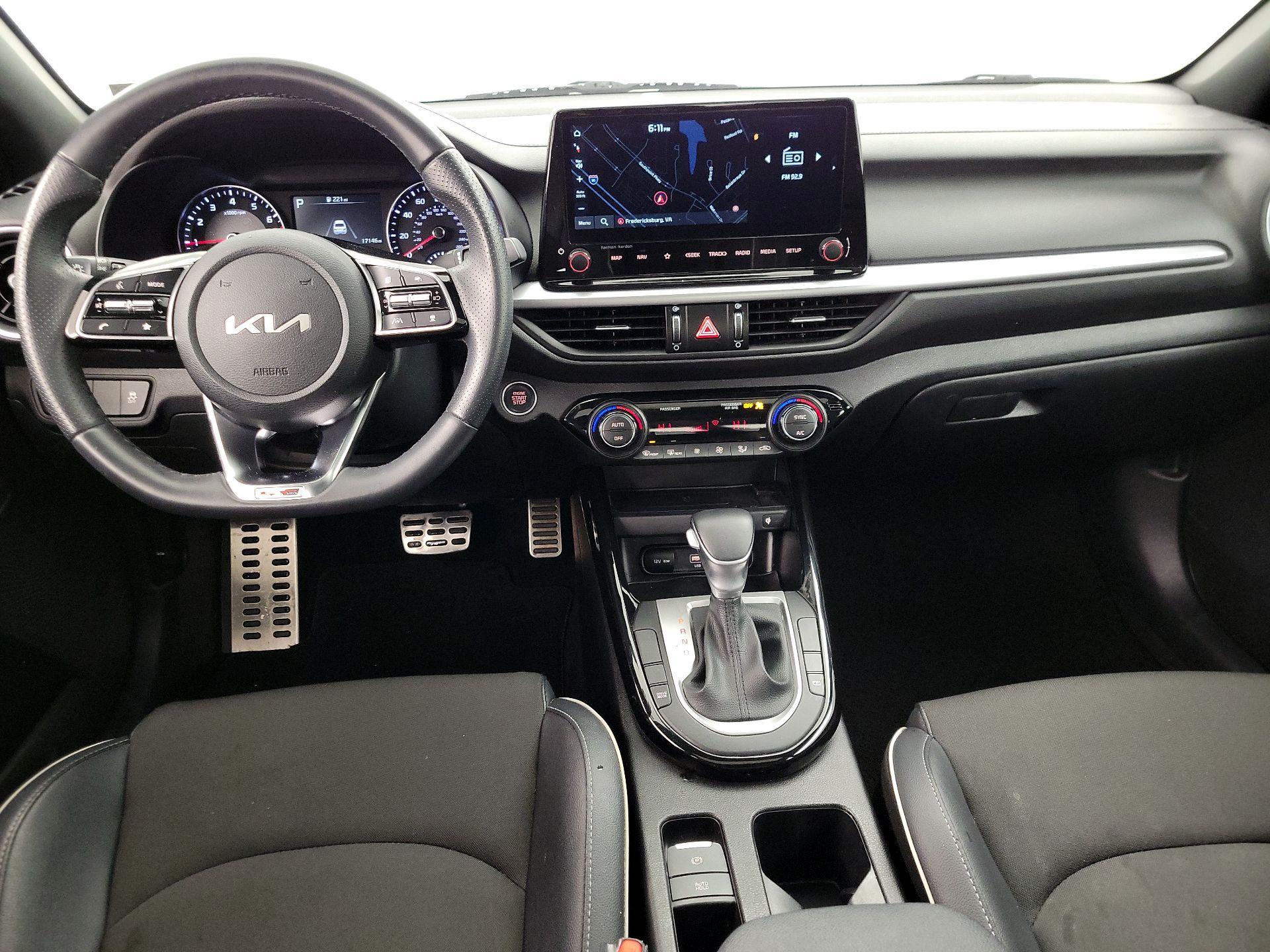 Thumbnail: 2024 Kia Forte - 9