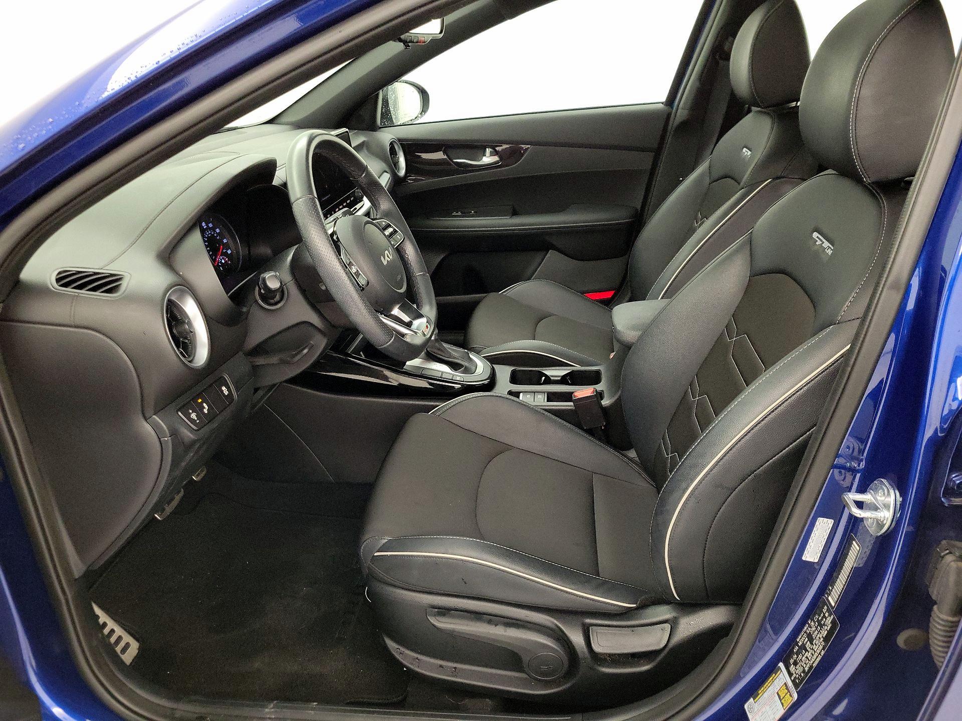 Thumbnail: 2024 Kia Forte - 11