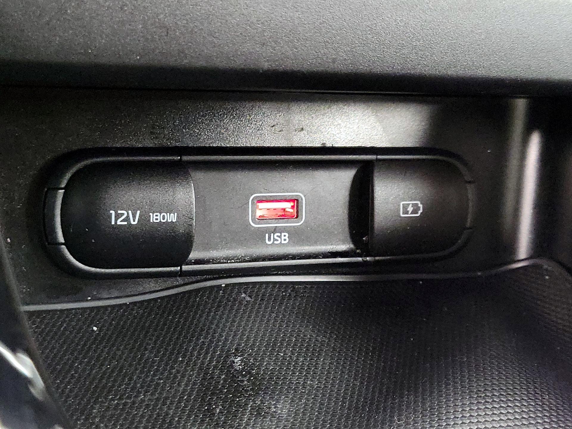 Thumbnail: 2024 Kia Forte - 19