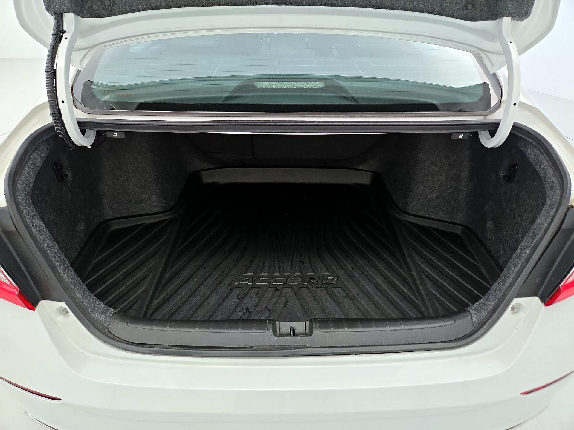 Thumbnail: 2022 Honda Accord - 20