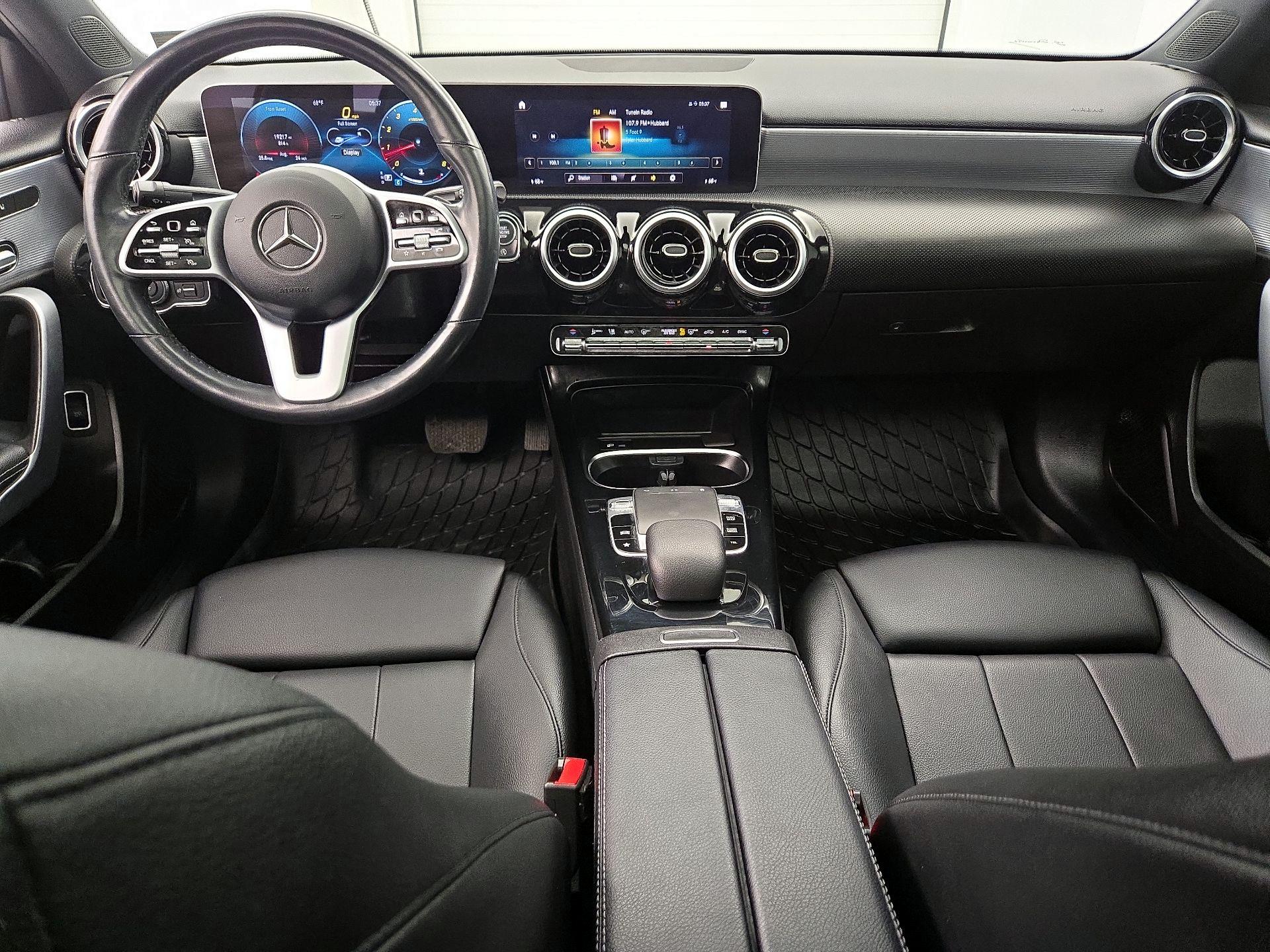 Thumbnail: 2020 Mercedes-Benz A-Class - 9