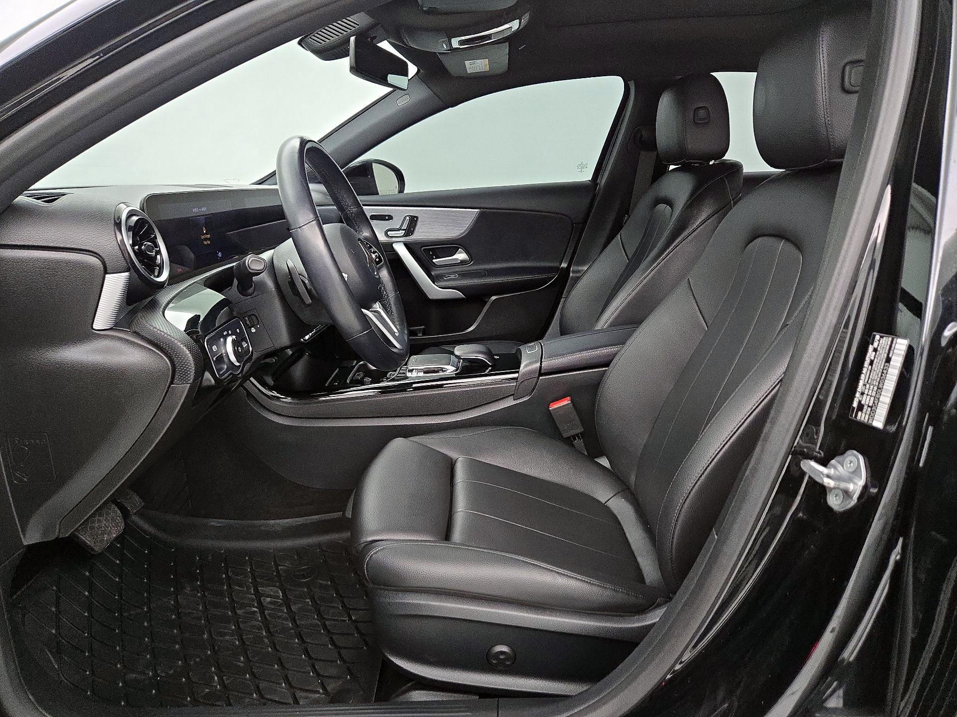 Thumbnail: 2020 Mercedes-Benz A-Class - 11