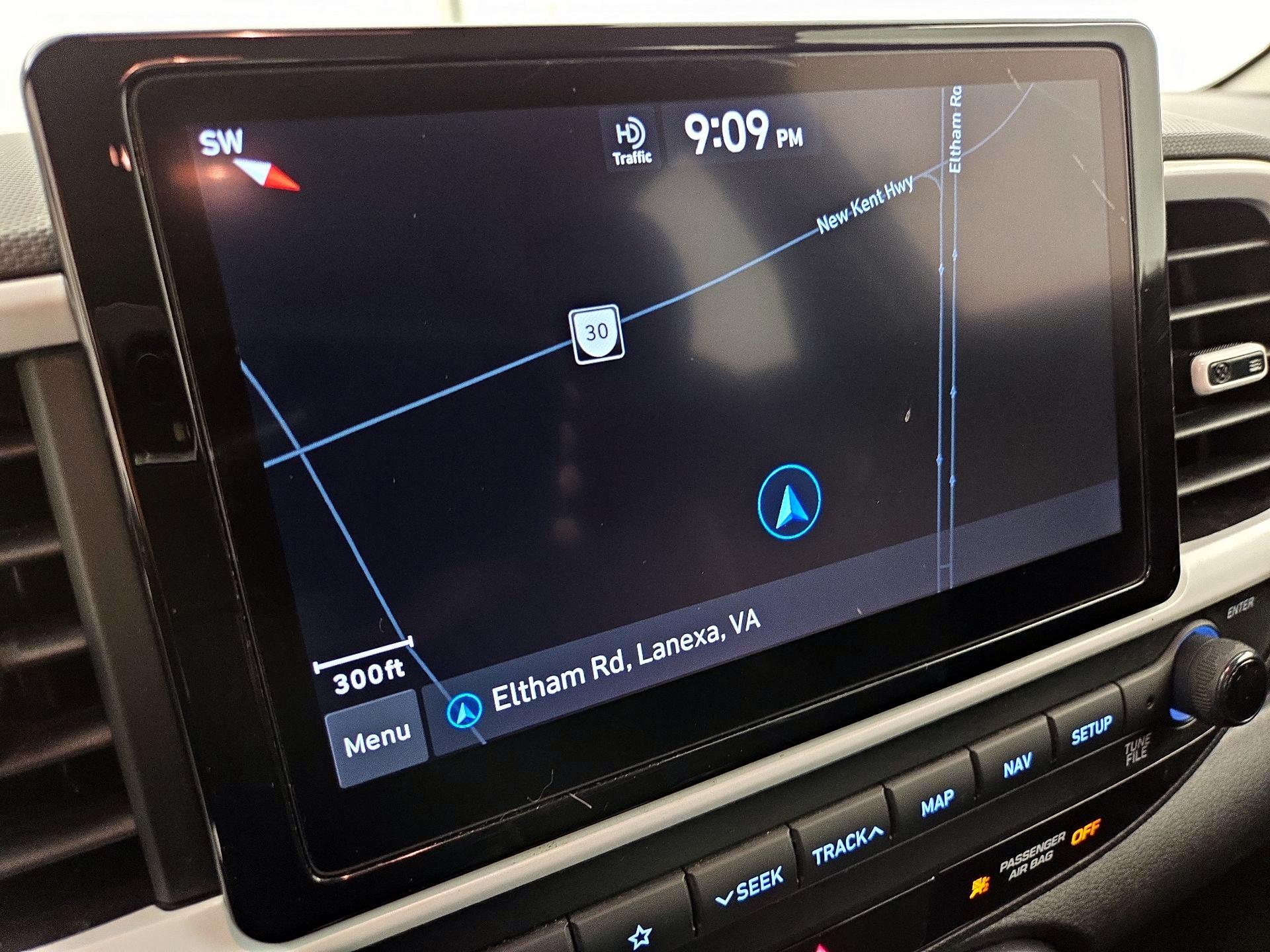 Thumbnail: 2022 Hyundai Venue - 14