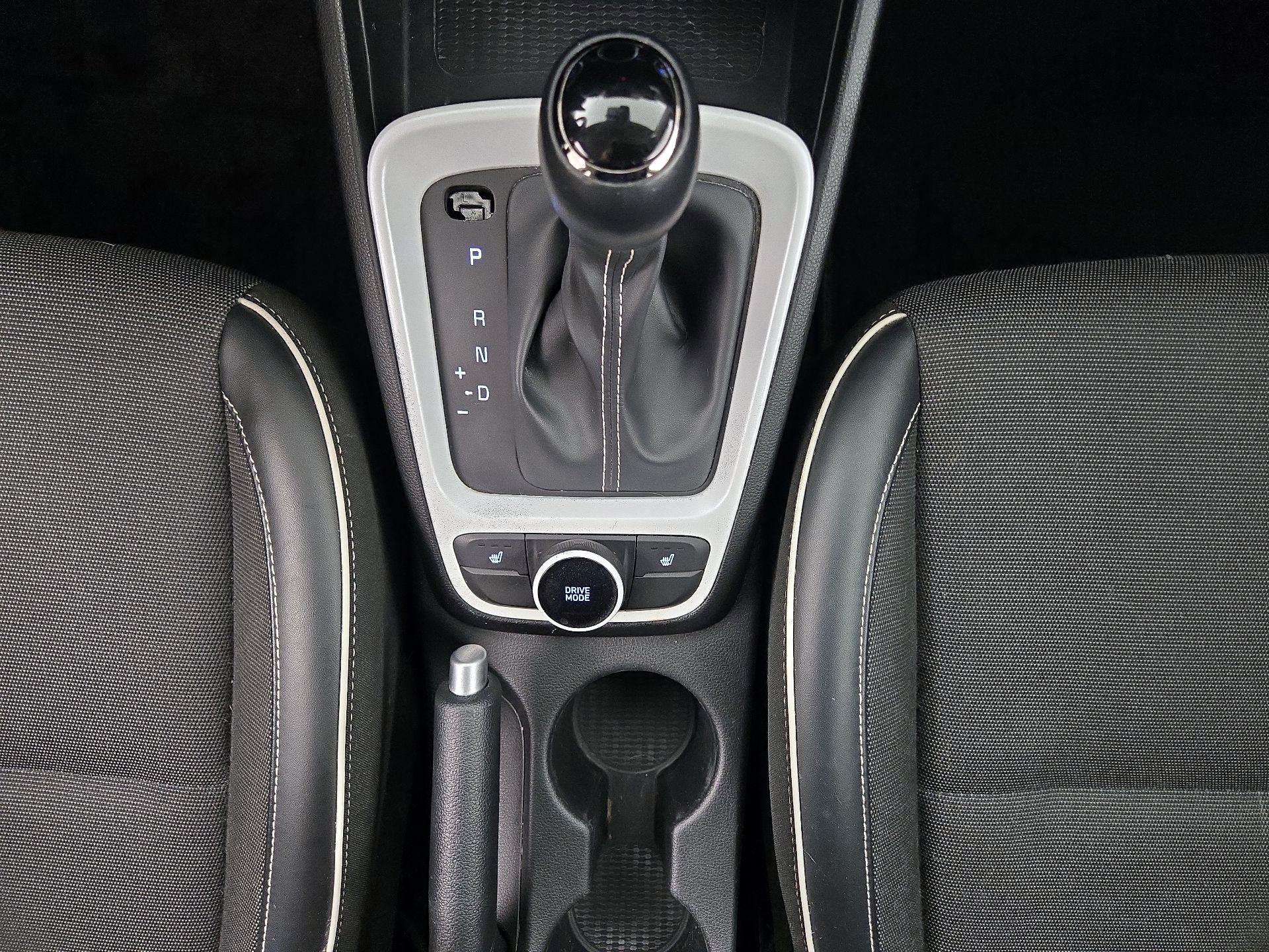 Thumbnail: 2022 Hyundai Venue - 18