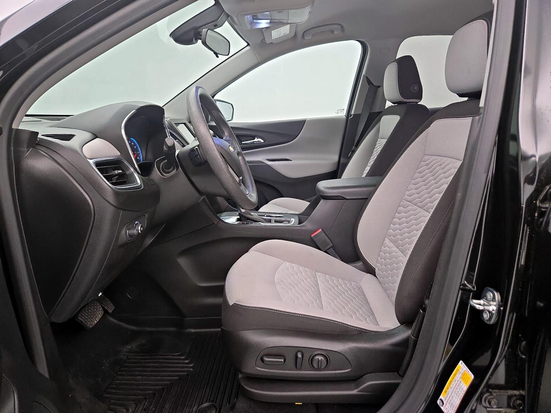 Thumbnail: 2021 Chevrolet Equinox - 11