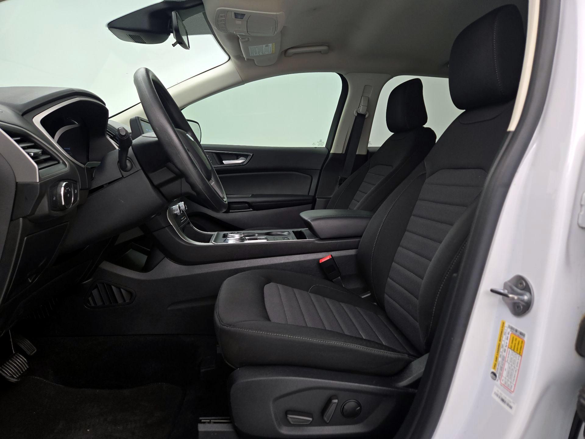 Thumbnail: 2021 Ford Edge - 11