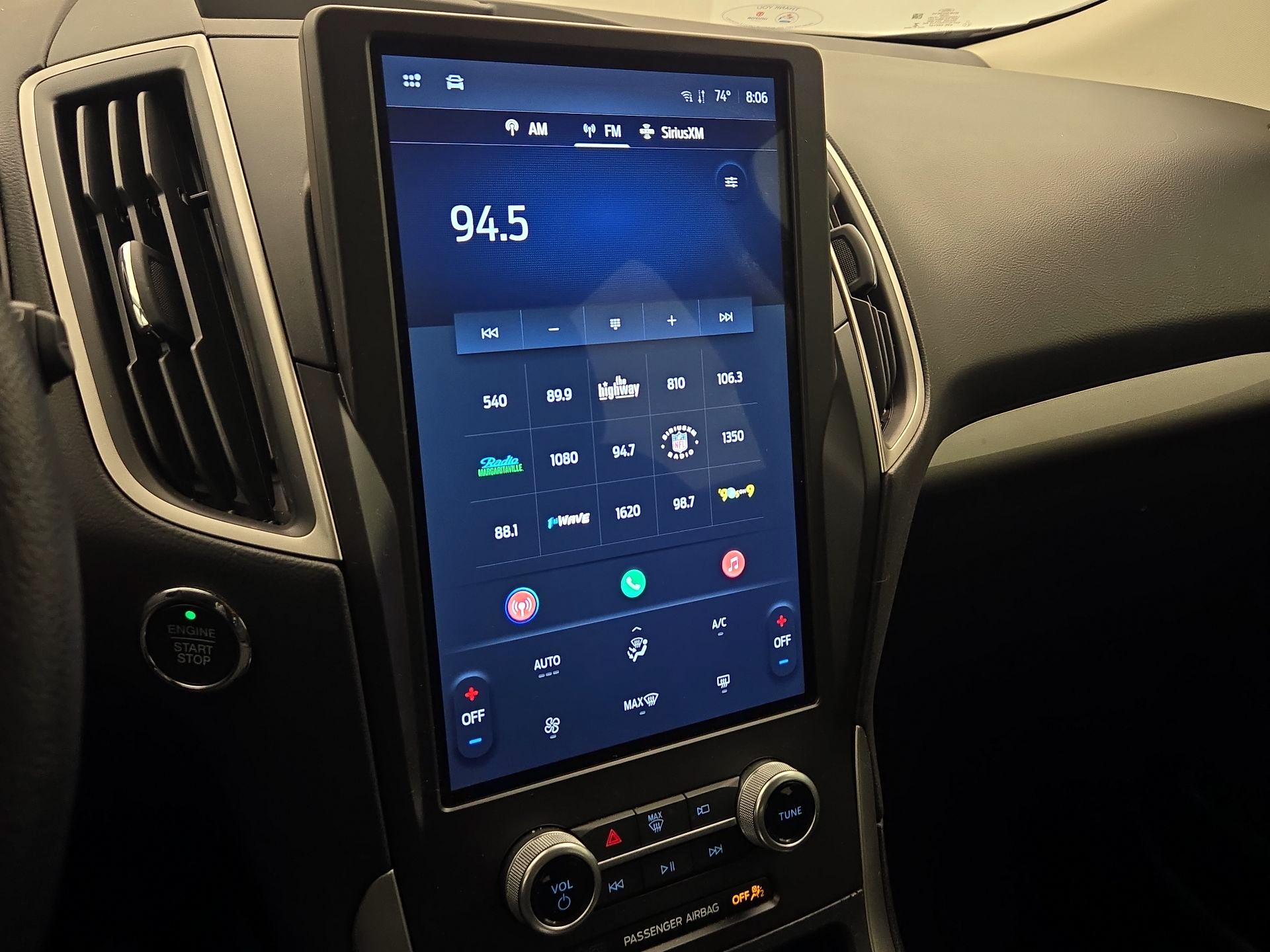 Thumbnail: 2021 Ford Edge - 15