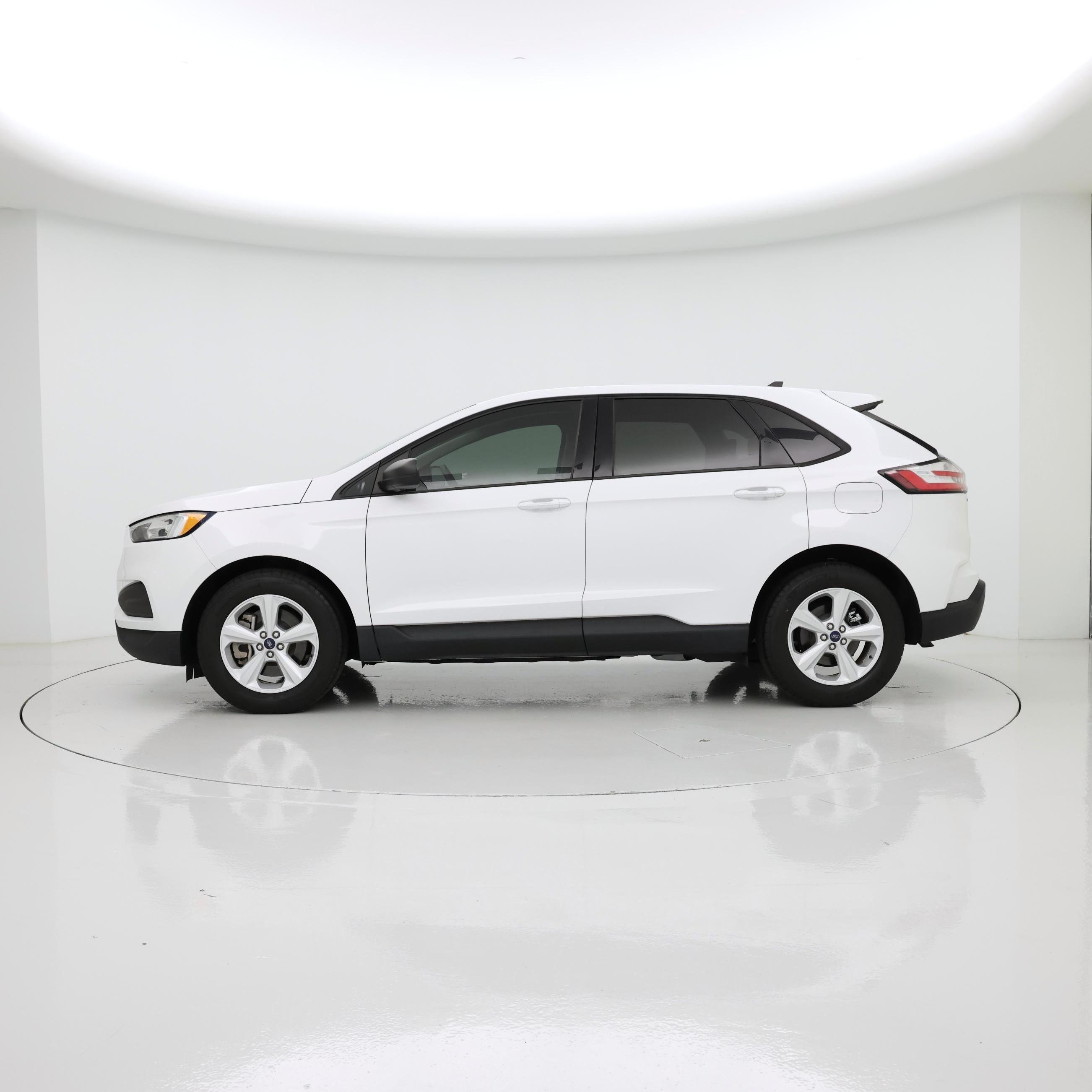 Thumbnail: 2021 Ford Edge - 3