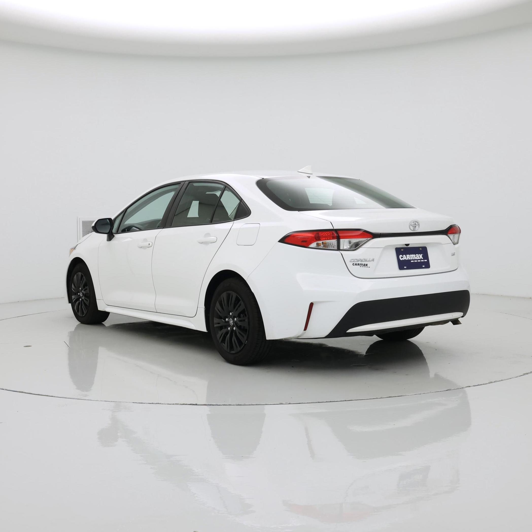 Thumbnail: 2021 Toyota Corolla - 2