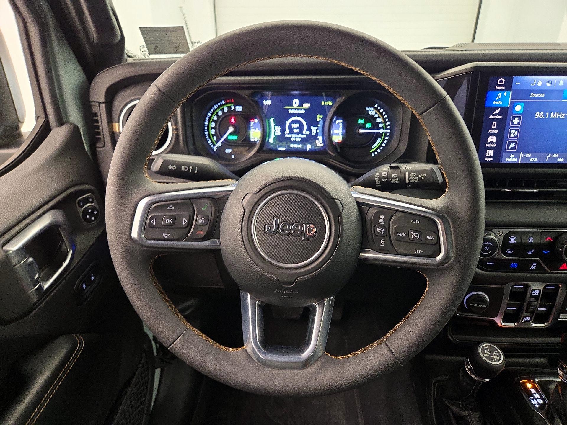 Thumbnail: 2024 Jeep Wrangler - 10