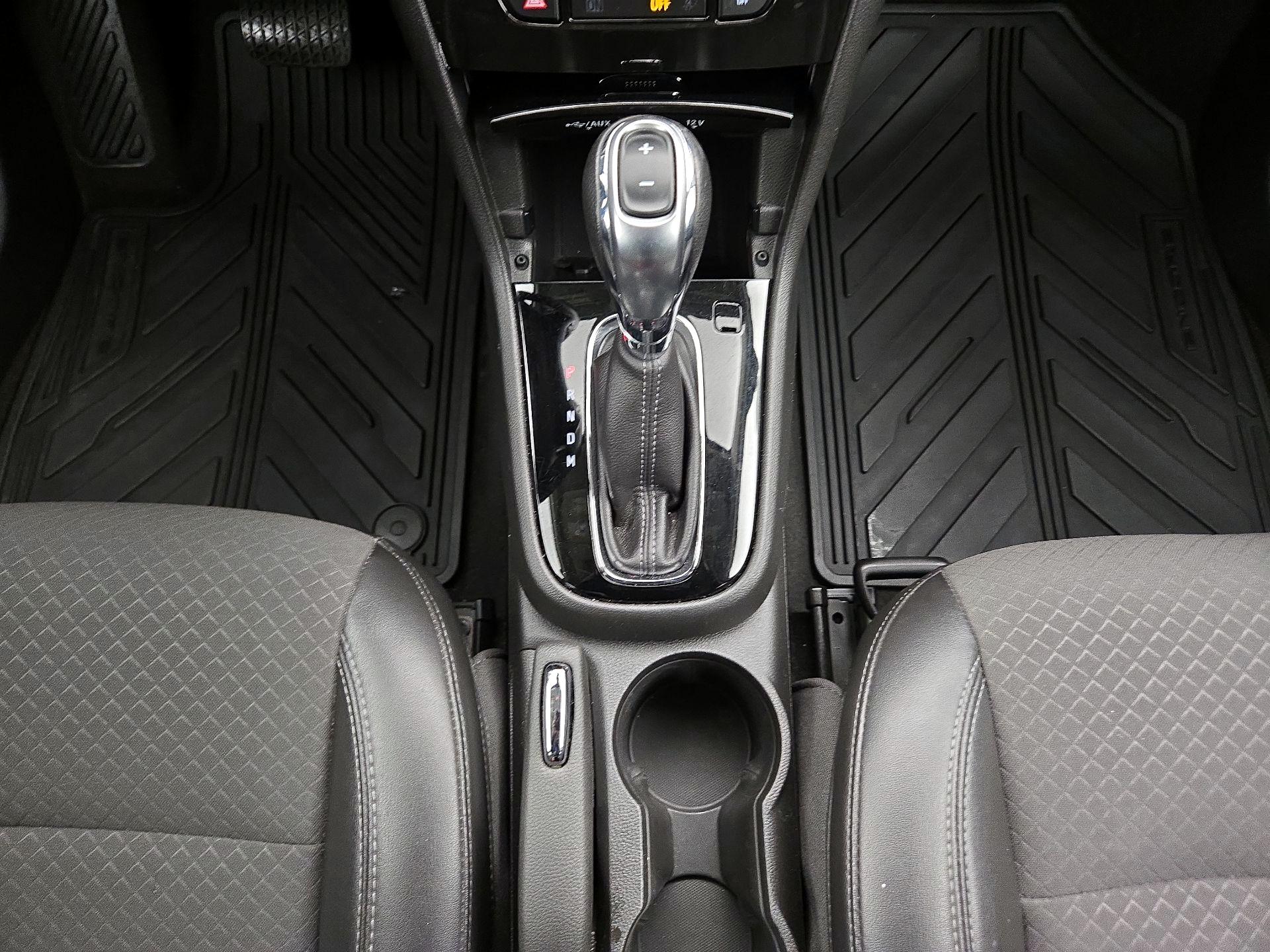 Thumbnail: 2020 Buick Encore - 17