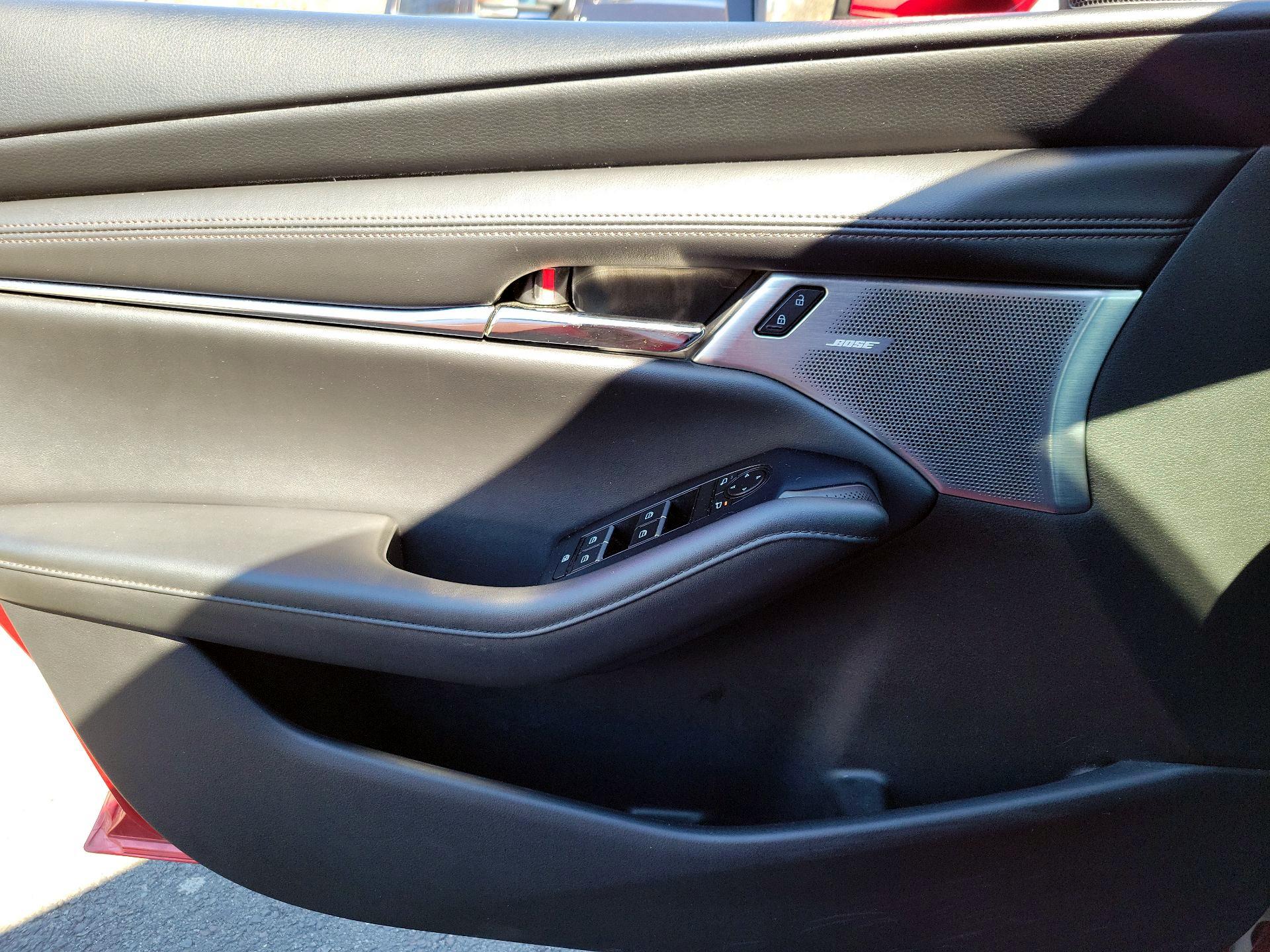 Thumbnail: 2021 Mazda Mazda3 - 10