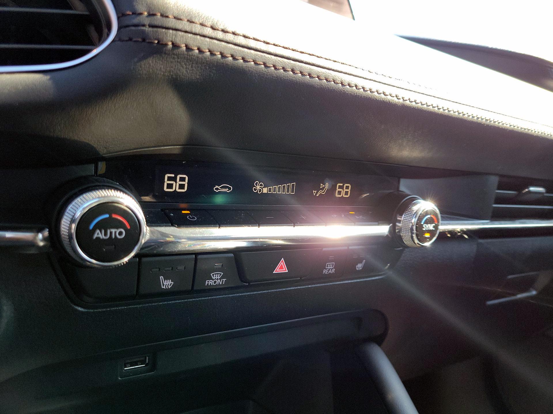 Thumbnail: 2021 Mazda Mazda3 - 15