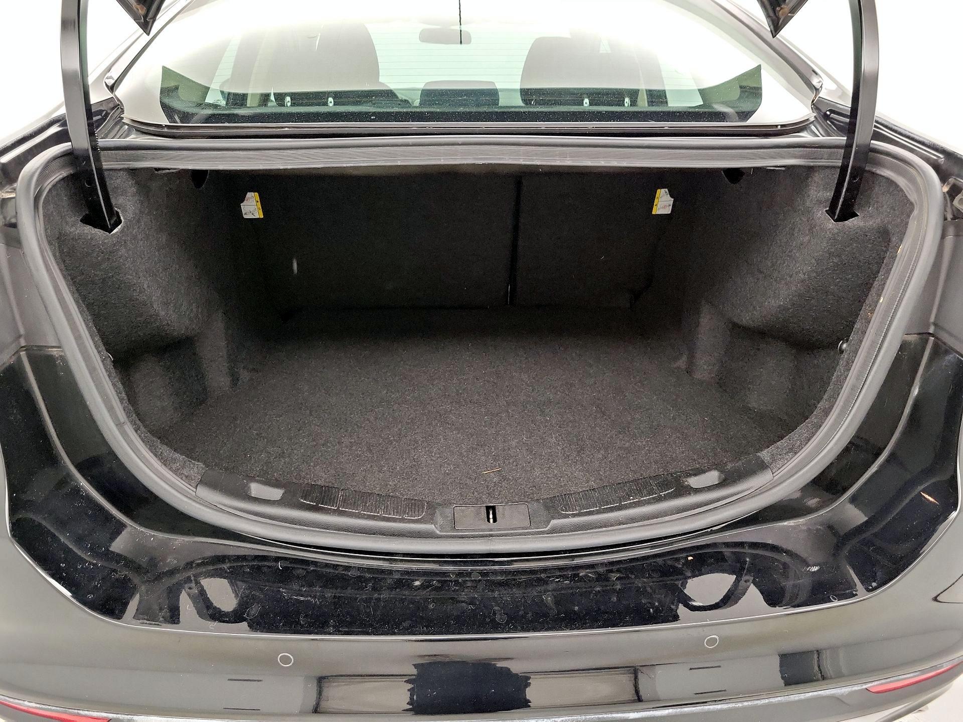 Thumbnail: 2017 Ford Fusion - 20