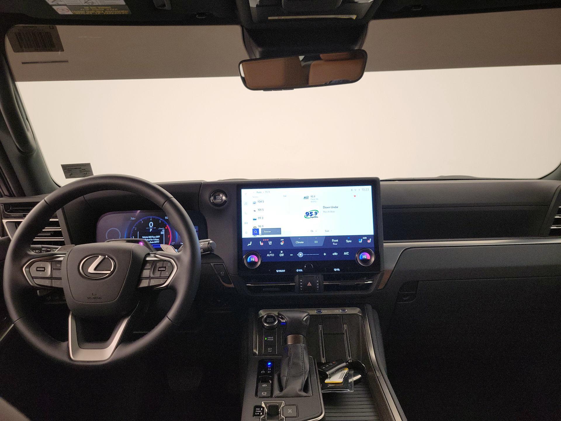 Thumbnail: 2025 Lexus GX - 9