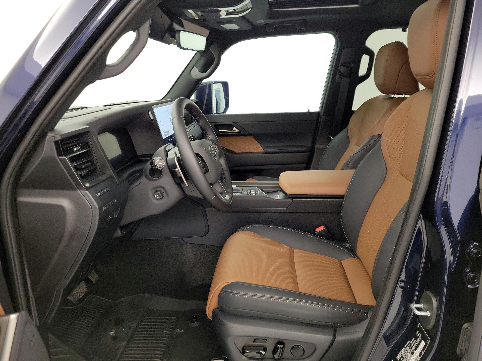 Thumbnail: 2025 Lexus GX - 11