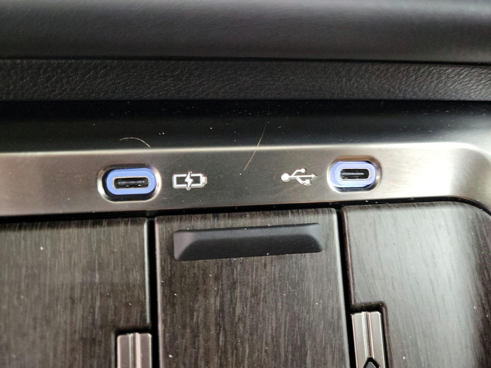 Thumbnail: 2025 Lexus GX - 19