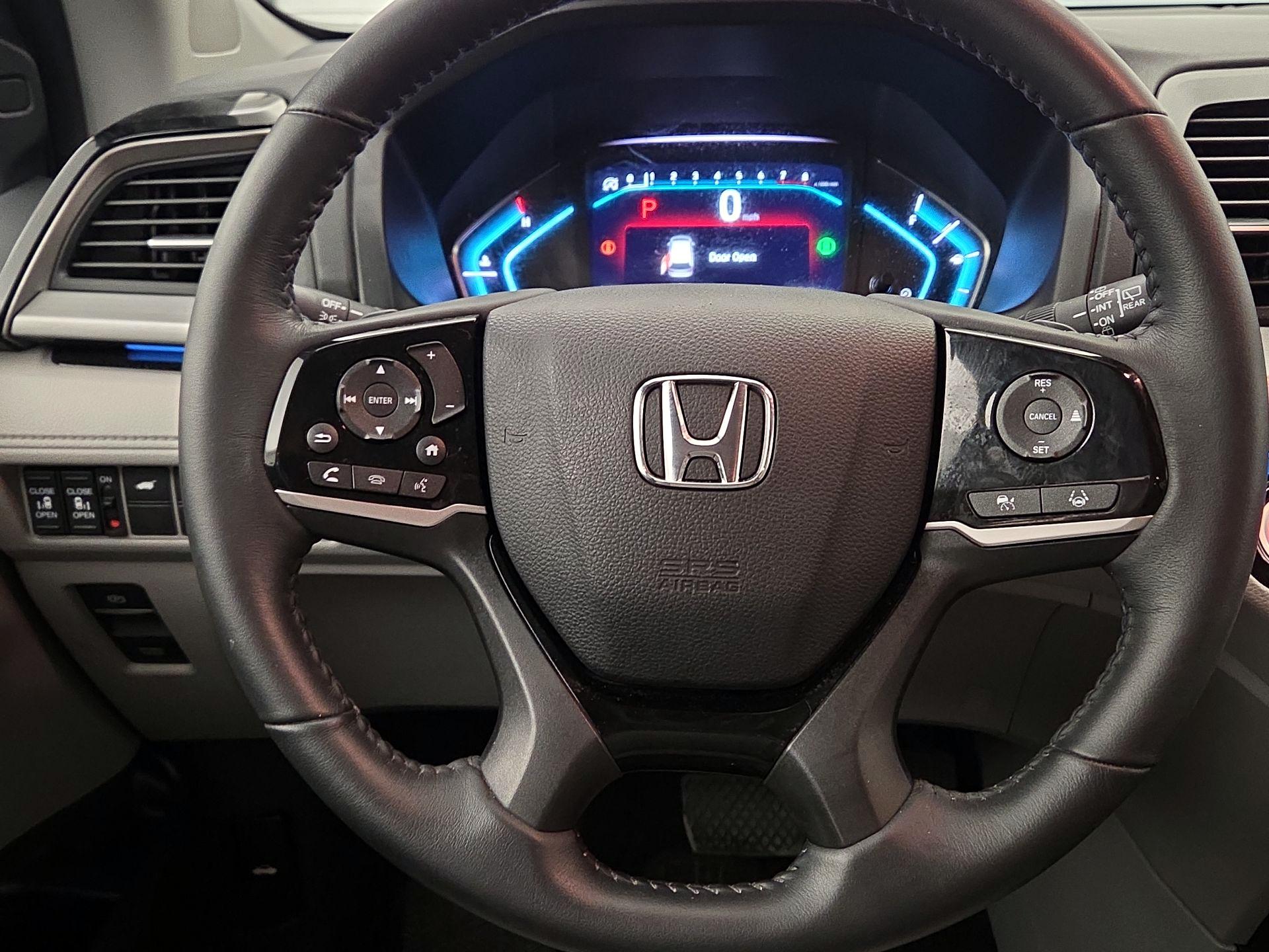 Thumbnail: 2023 Honda Odyssey - 10