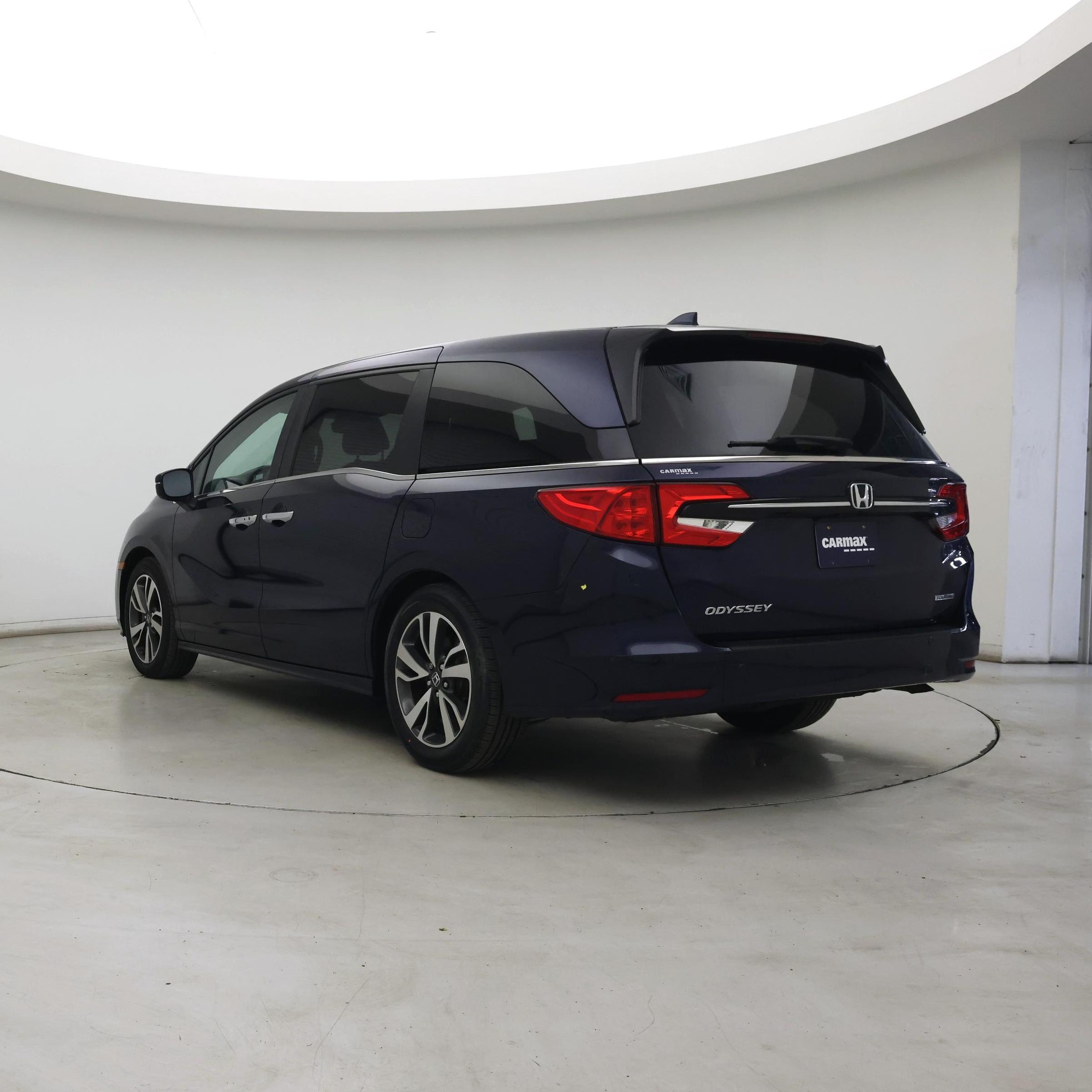 Thumbnail: 2023 Honda Odyssey - 2